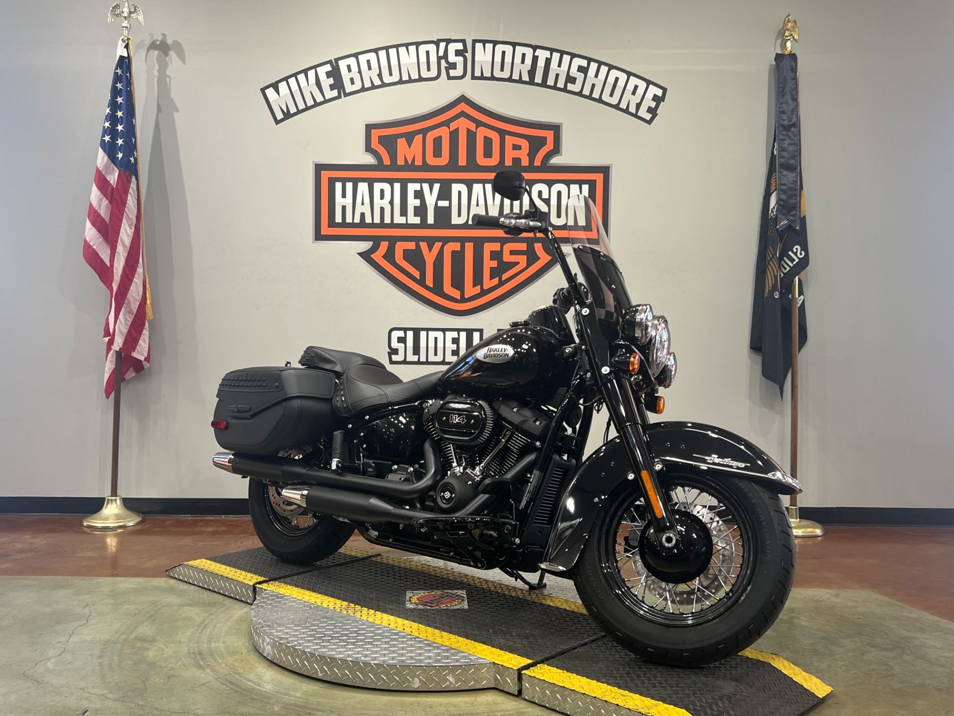 2024 Harley-Davidson Heritage Classic 114 in Slidell, Louisiana - Photo 2