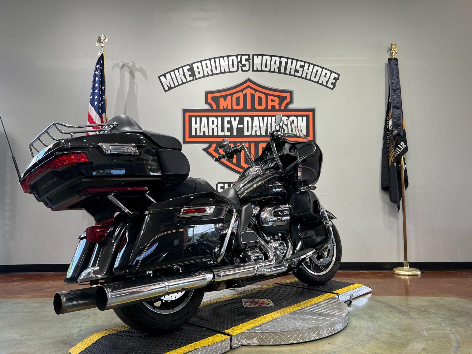 2017 Harley-Davidson Road Glide® Ultra in Slidell, Louisiana - Photo 8