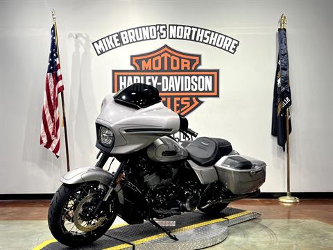 2023 Harley-Davidson CVO™ Street Glide® in Slidell, Louisiana - Photo 4