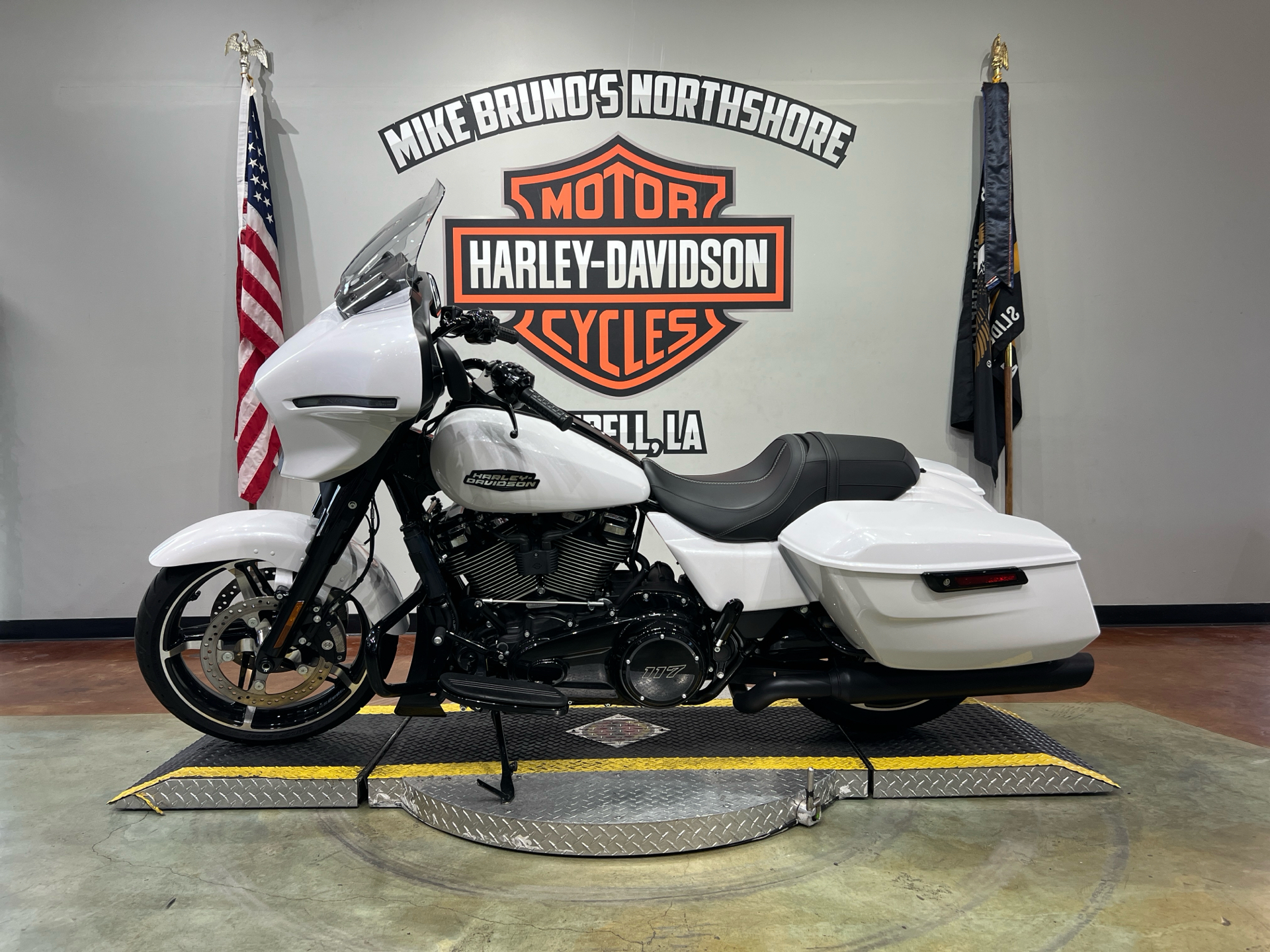 2025 Harley-Davidson Street Glide® in Slidell, Louisiana - Photo 5