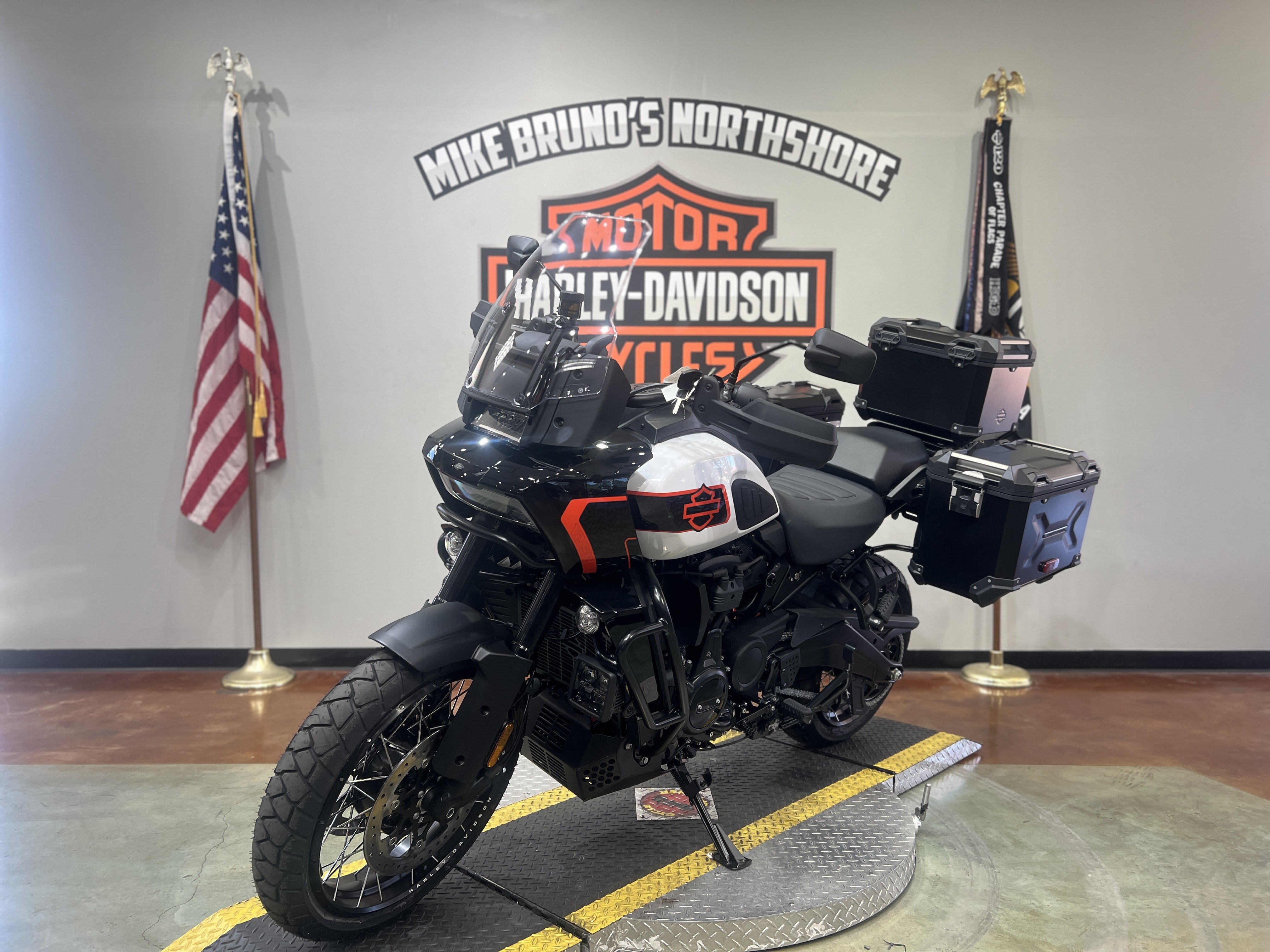 2026 Harley-Davidson Pan America® 1250 Limited 4
