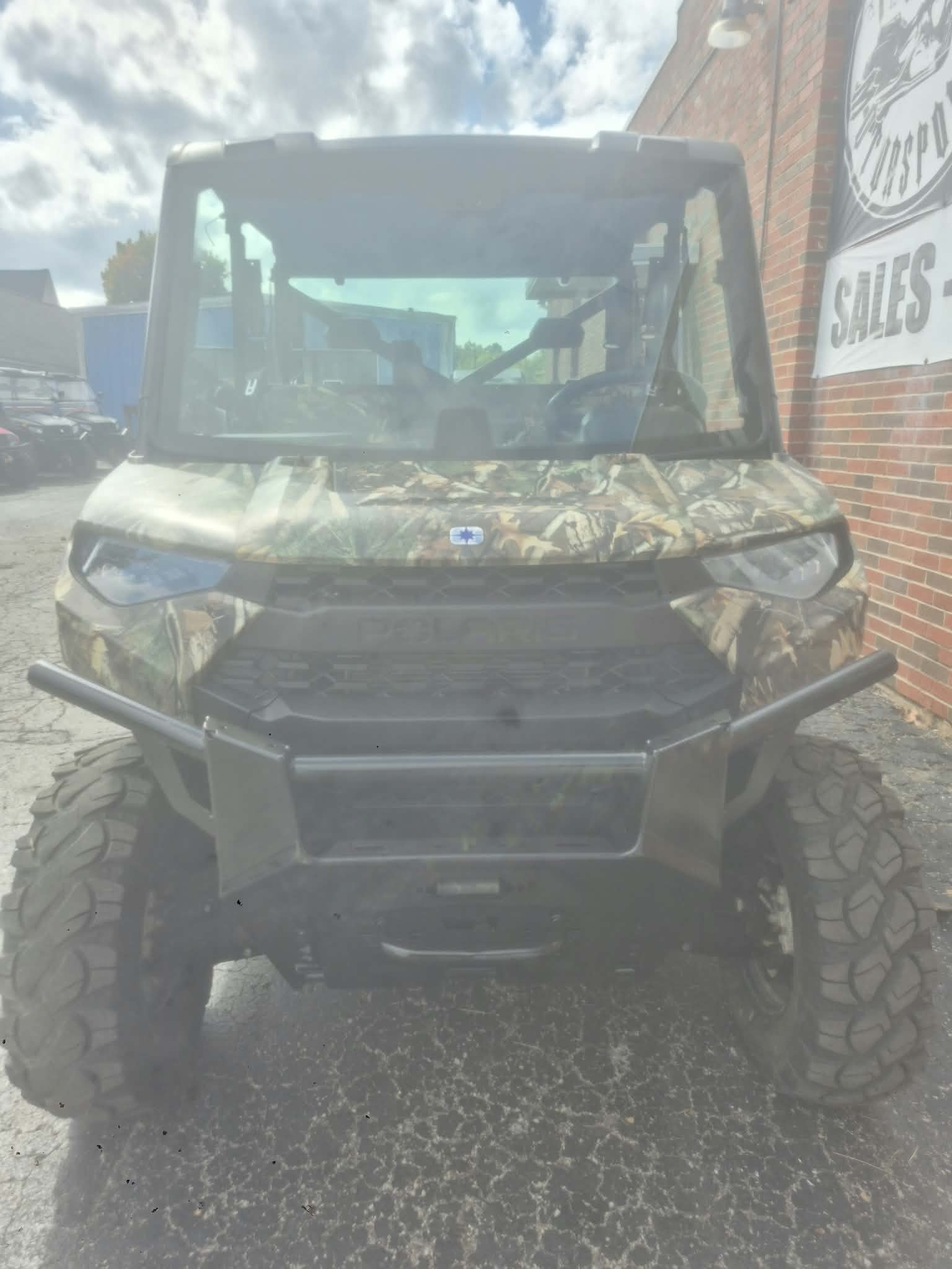 2023 Polaris  4