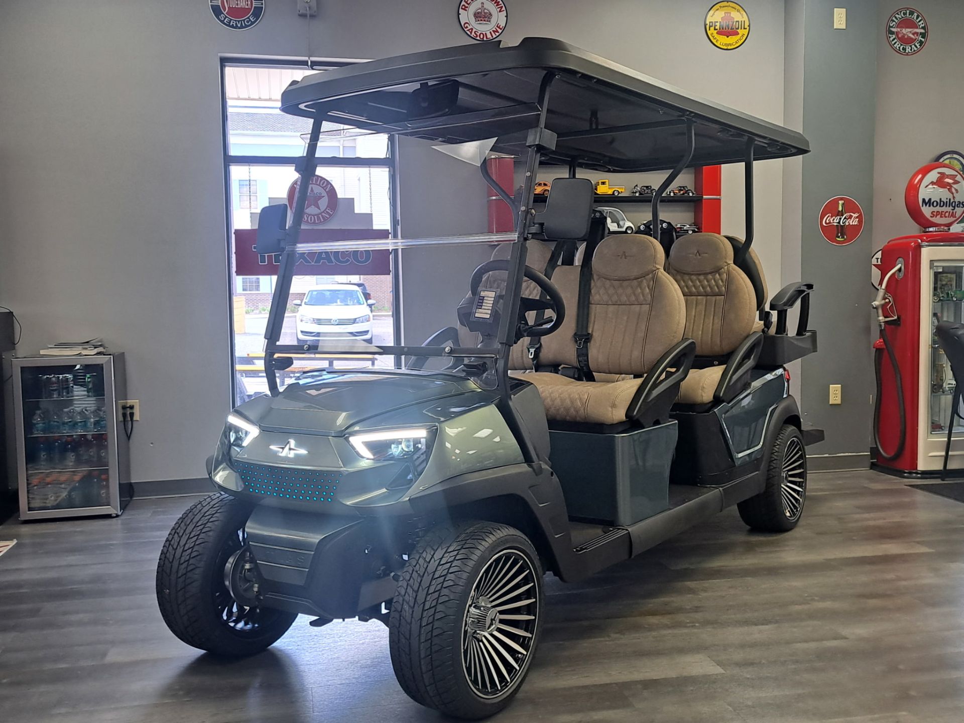 2025  Gen 2 6 Passenger Non Lifted 210AH for sale 1154949