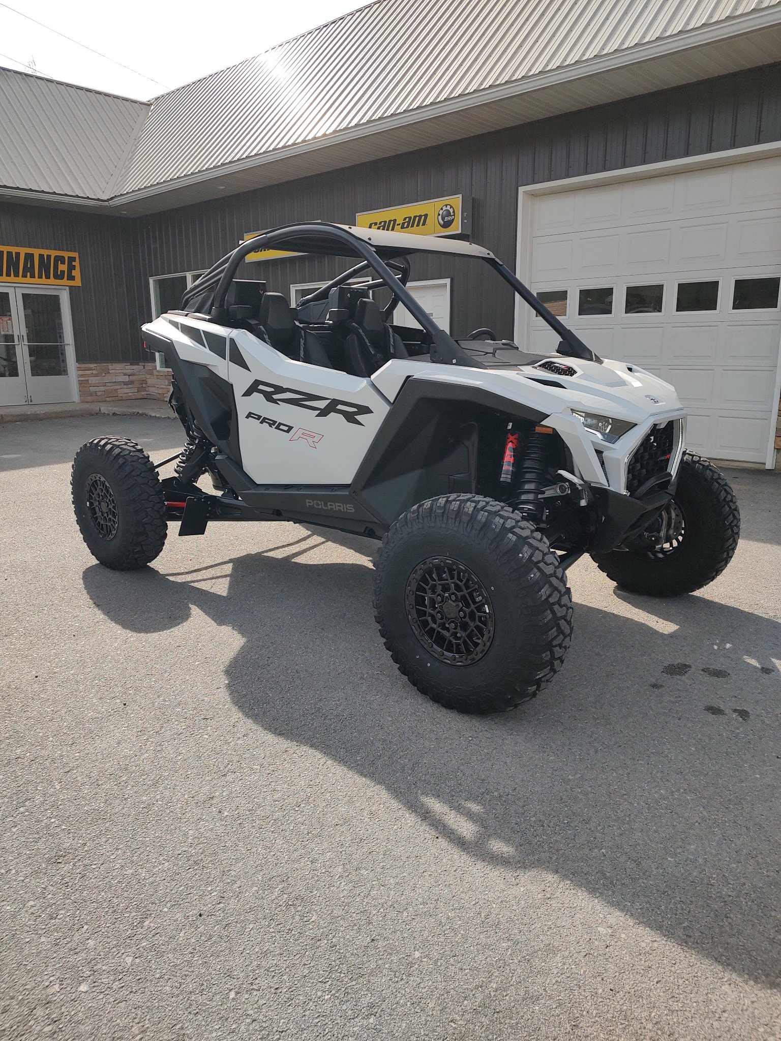 2026 Polaris RZR Pro R Ultimate 4