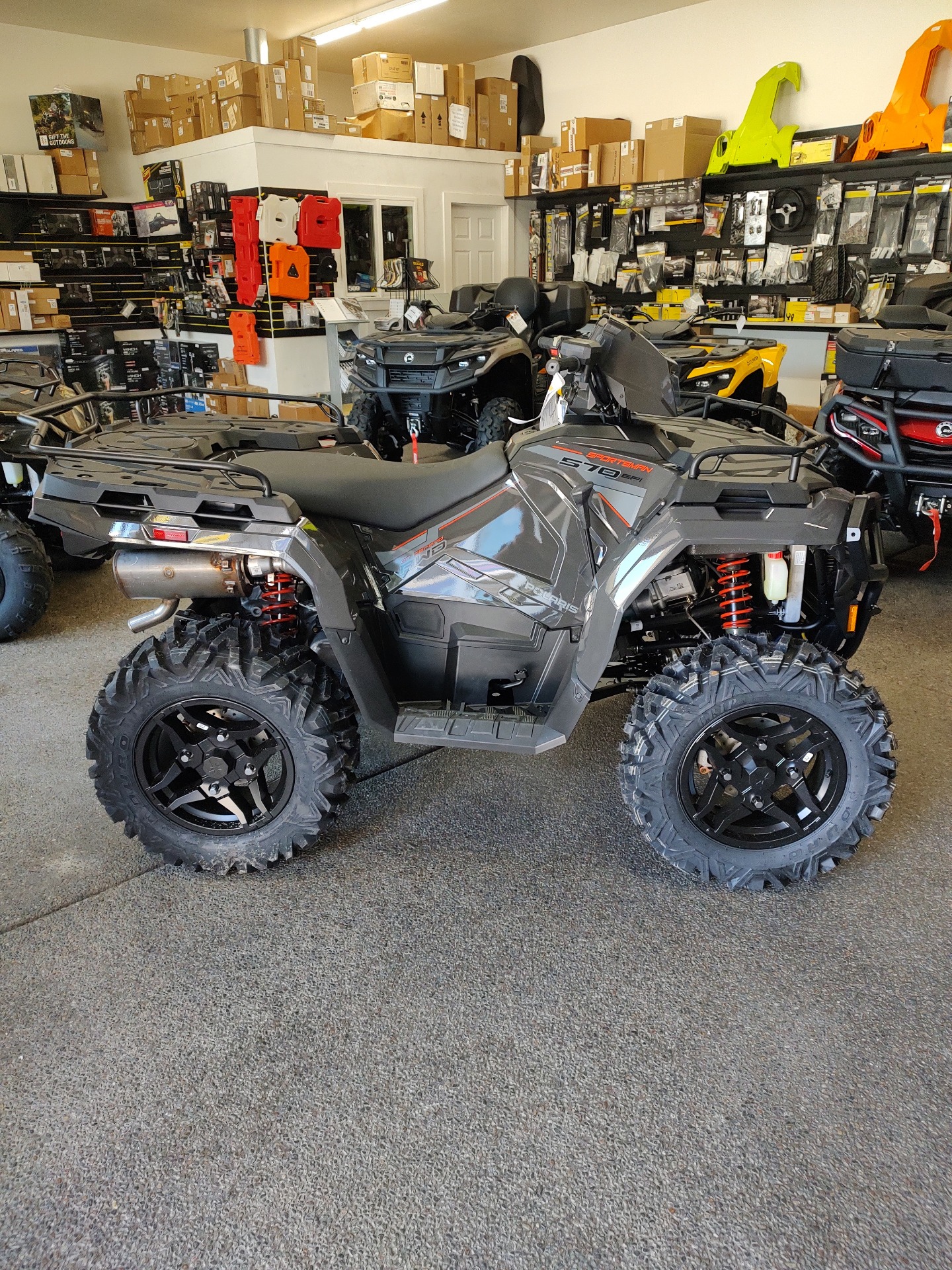 New 2024 Polaris Sportsman 570 Ride Command Edition ATVs in