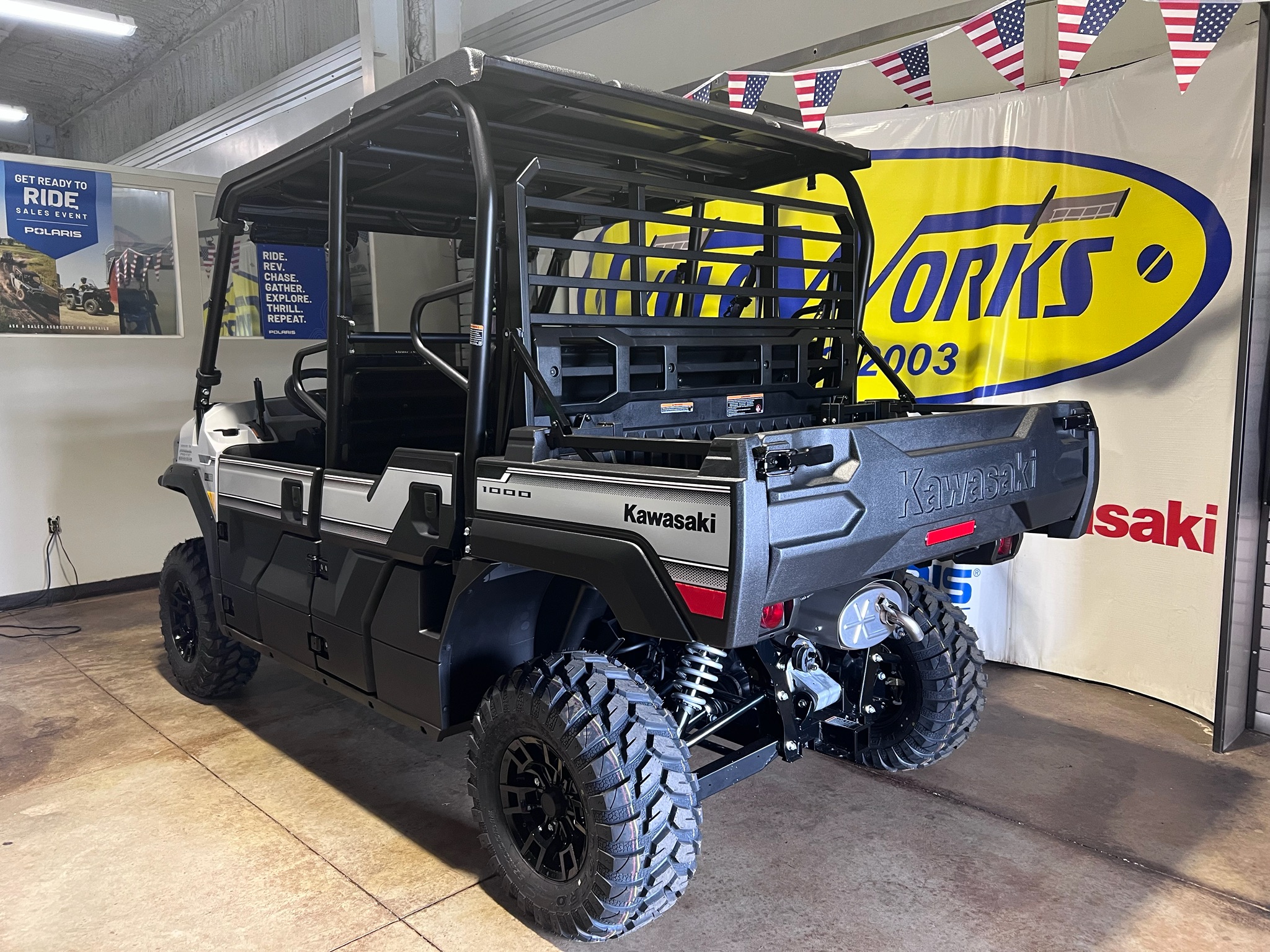 2027 Kawasaki MULE PRO-FXT 1000 LE 3