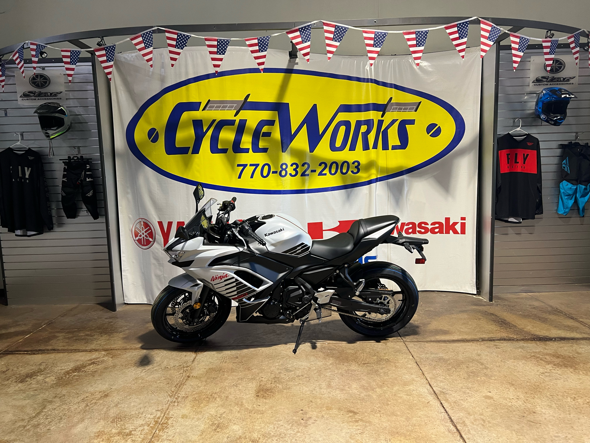 2026 Kawasaki Ninja® 650 ABS 1