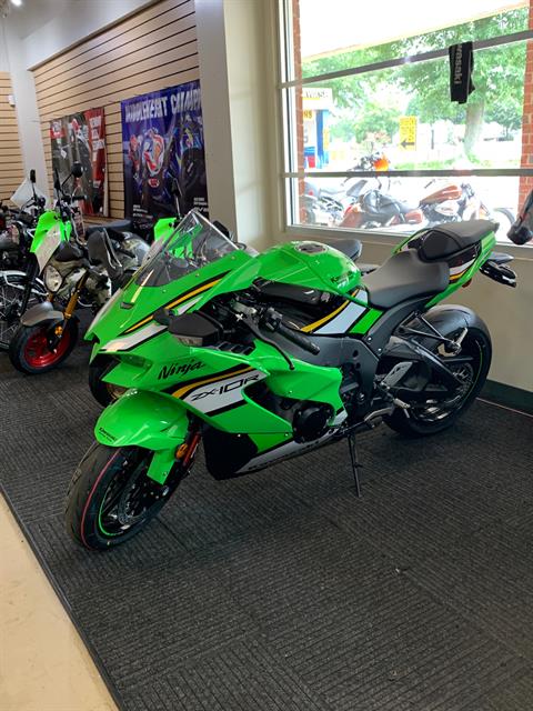 モナ New 2025 Kawasaki Ninja ZX-10R KRT Edition Lime Green