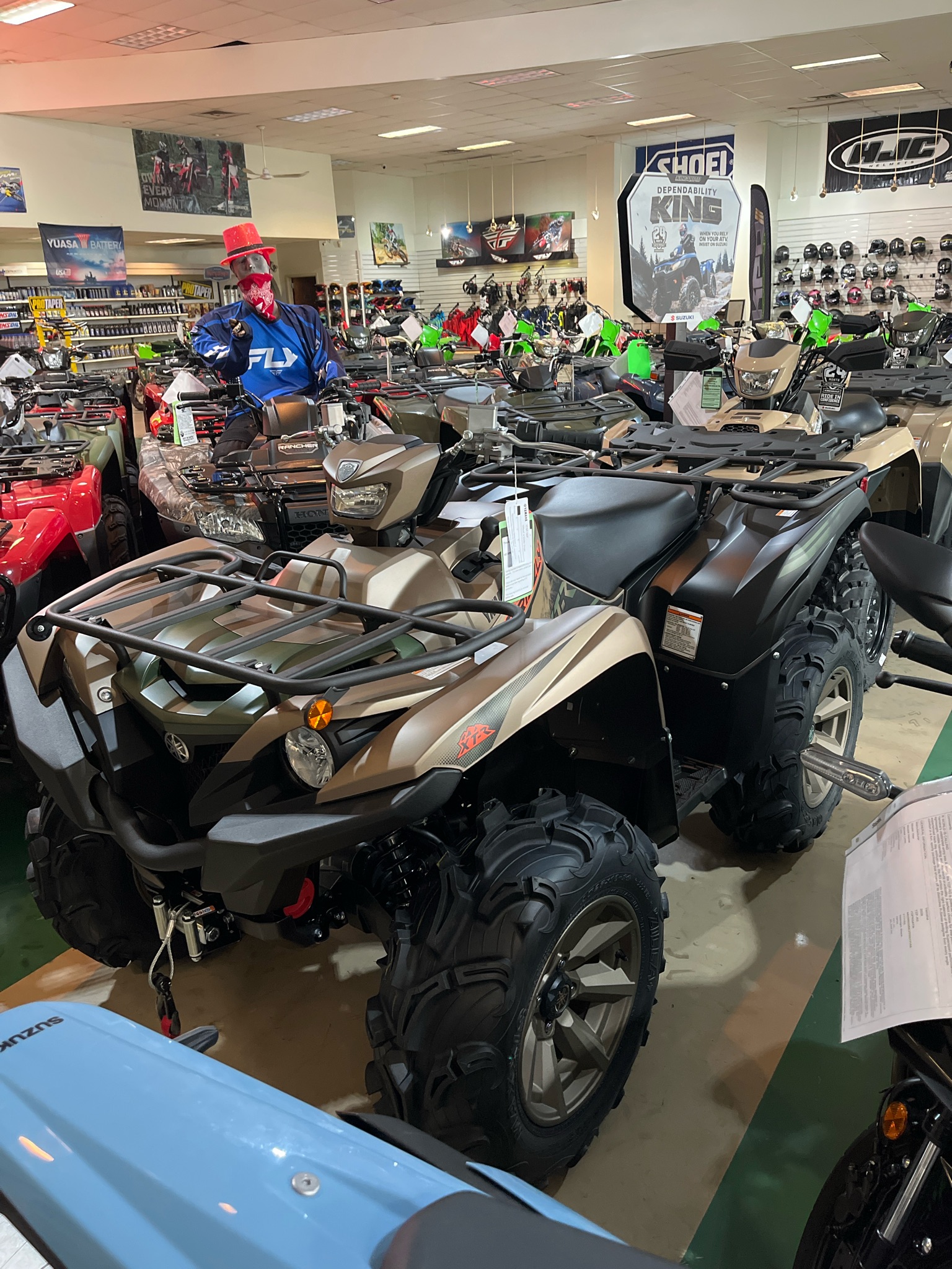 2027 Yamaha Grizzly EPS XT-R 1
