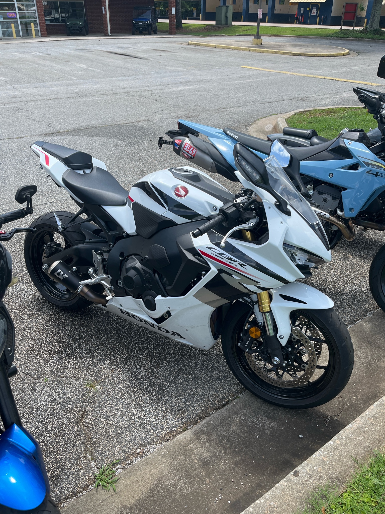 2026 Honda CBR1000RR 1