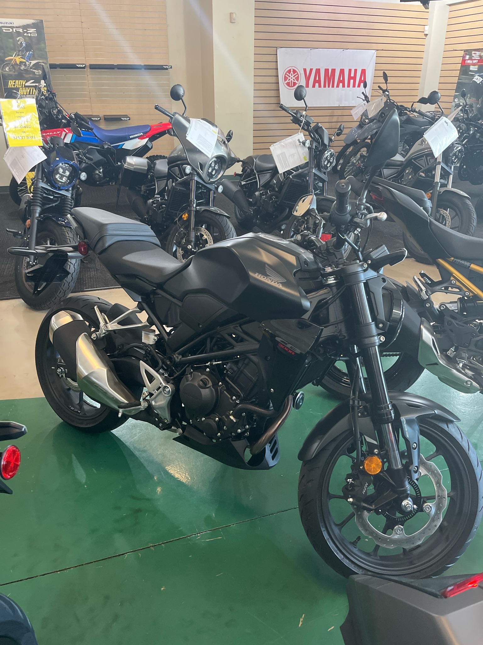 2026 Honda CB300R ABS 1
