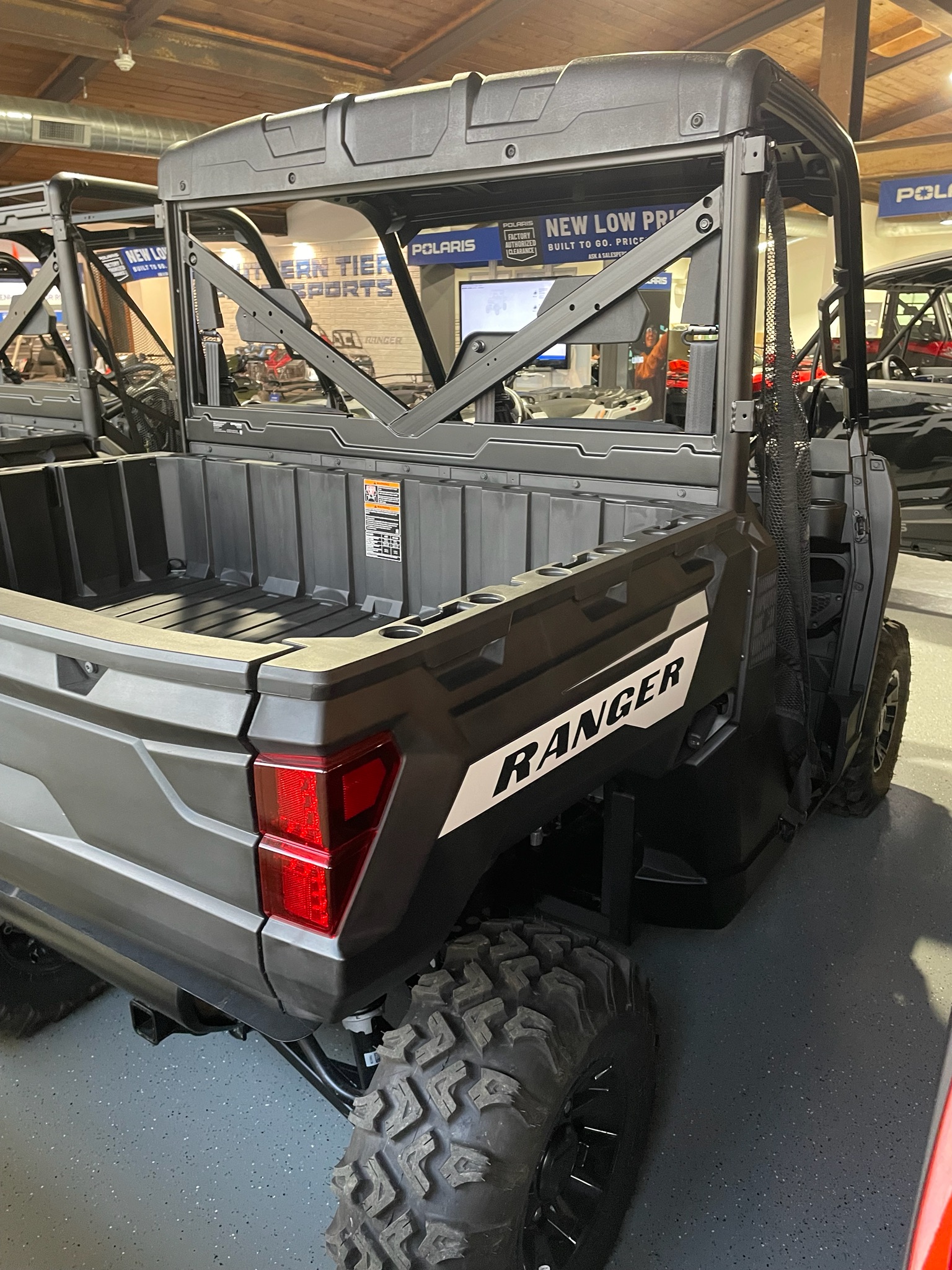 2026 Polaris Ranger 1000 Premium 3