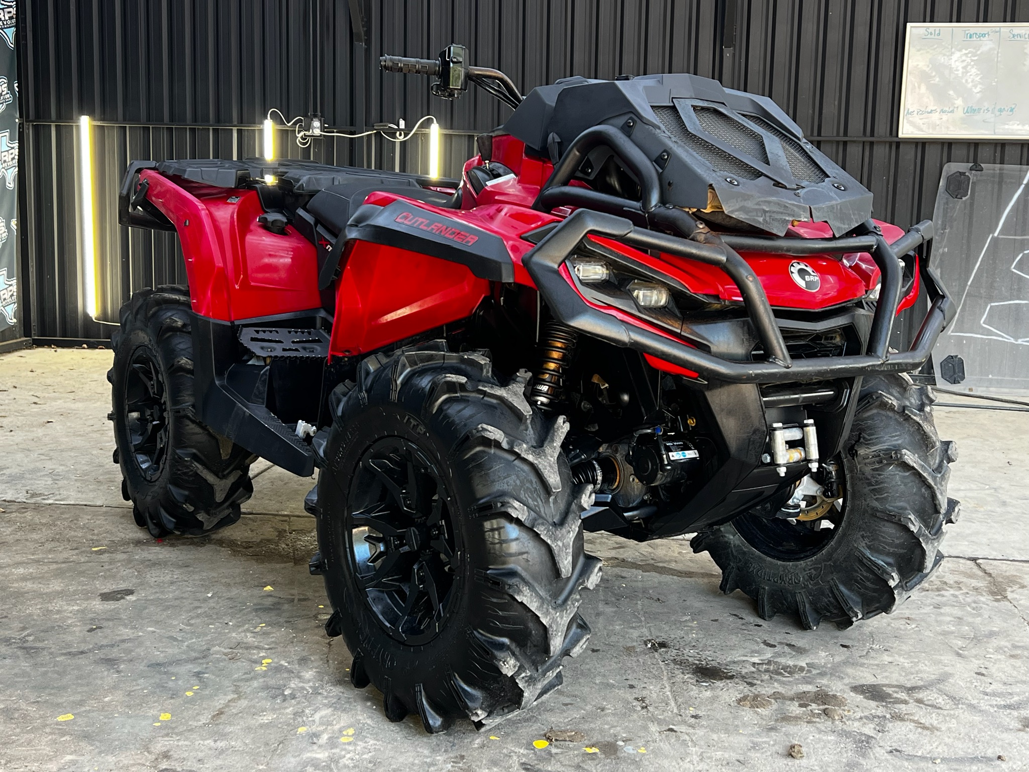 2024 Can-Am™ Outlander X MR 1000R 12