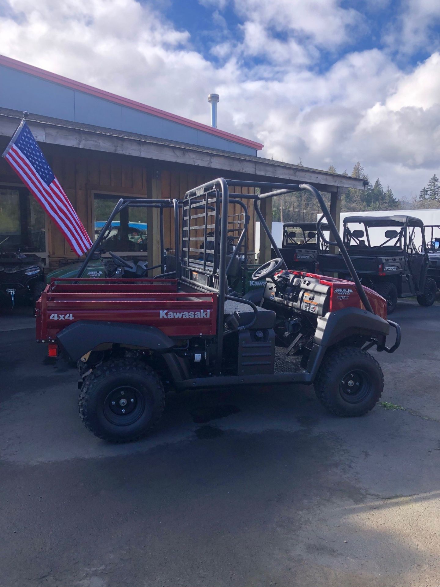 New 2025 Kawasaki MULE™ 4010 4x4, Hood River OR | Specs, Price
