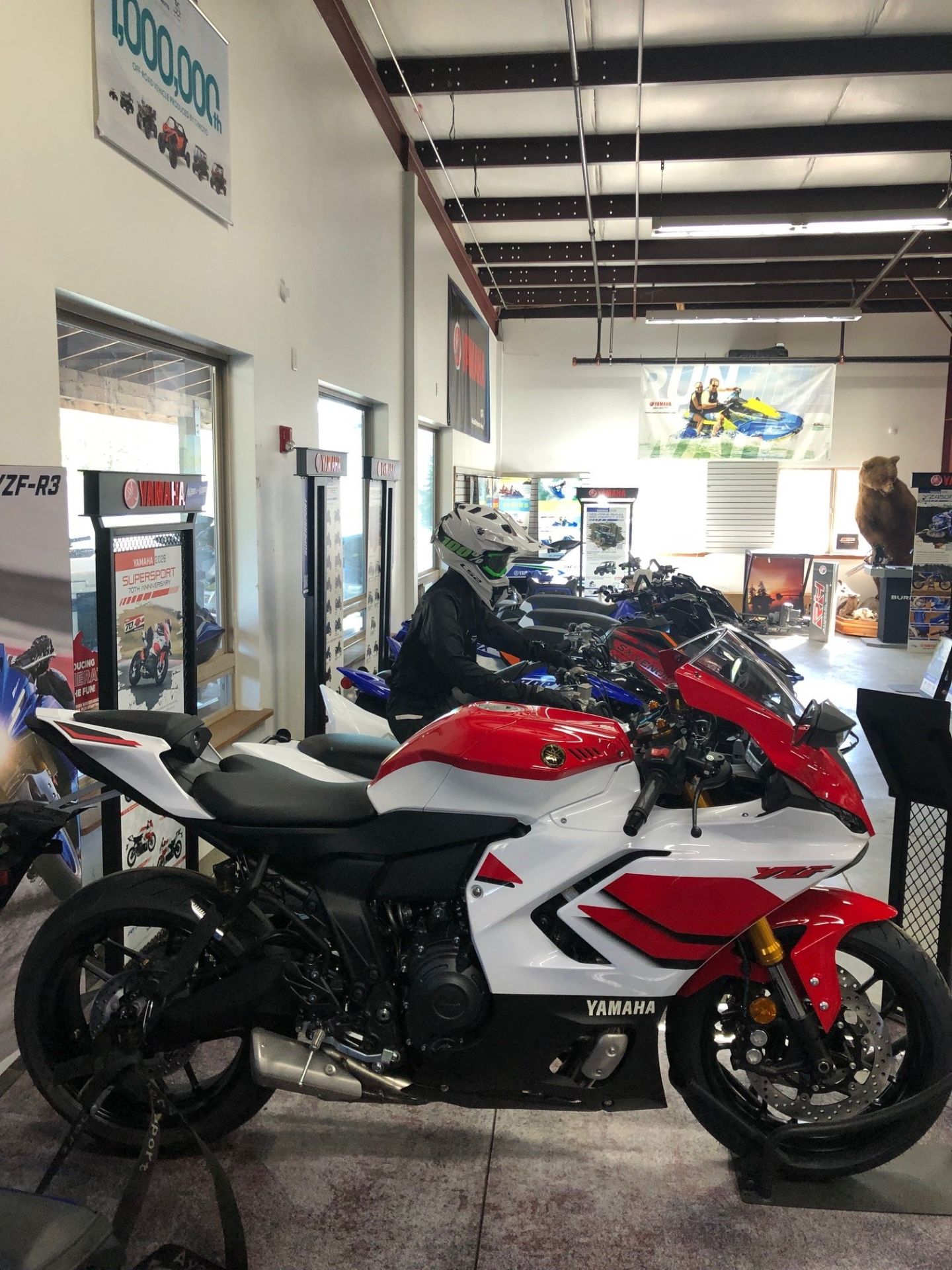 New 2026 Yamaha YZF-R7, Hood River OR | Specs, Price, Photos