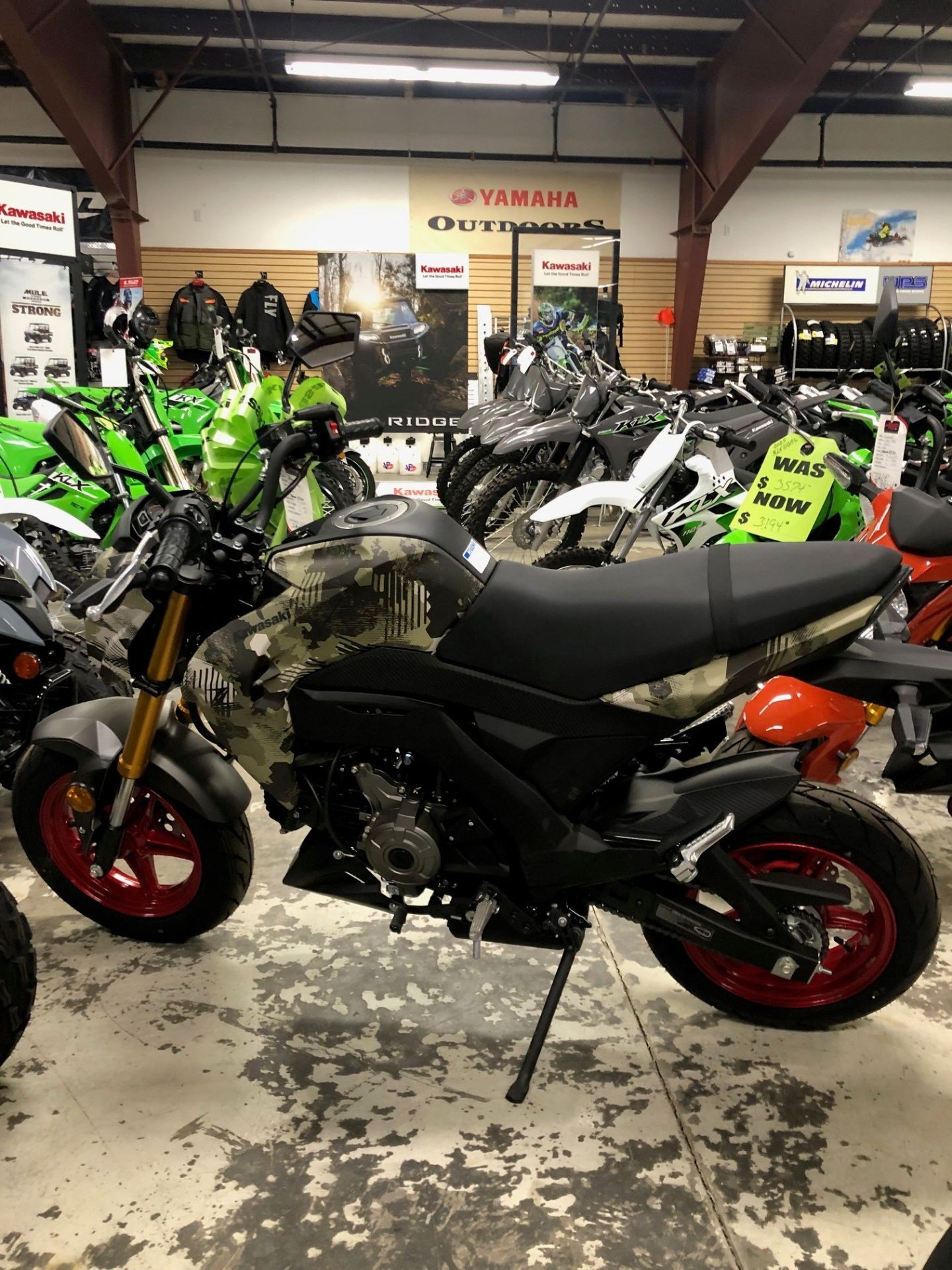 2025 Kawasaki Z125 Pro 2
