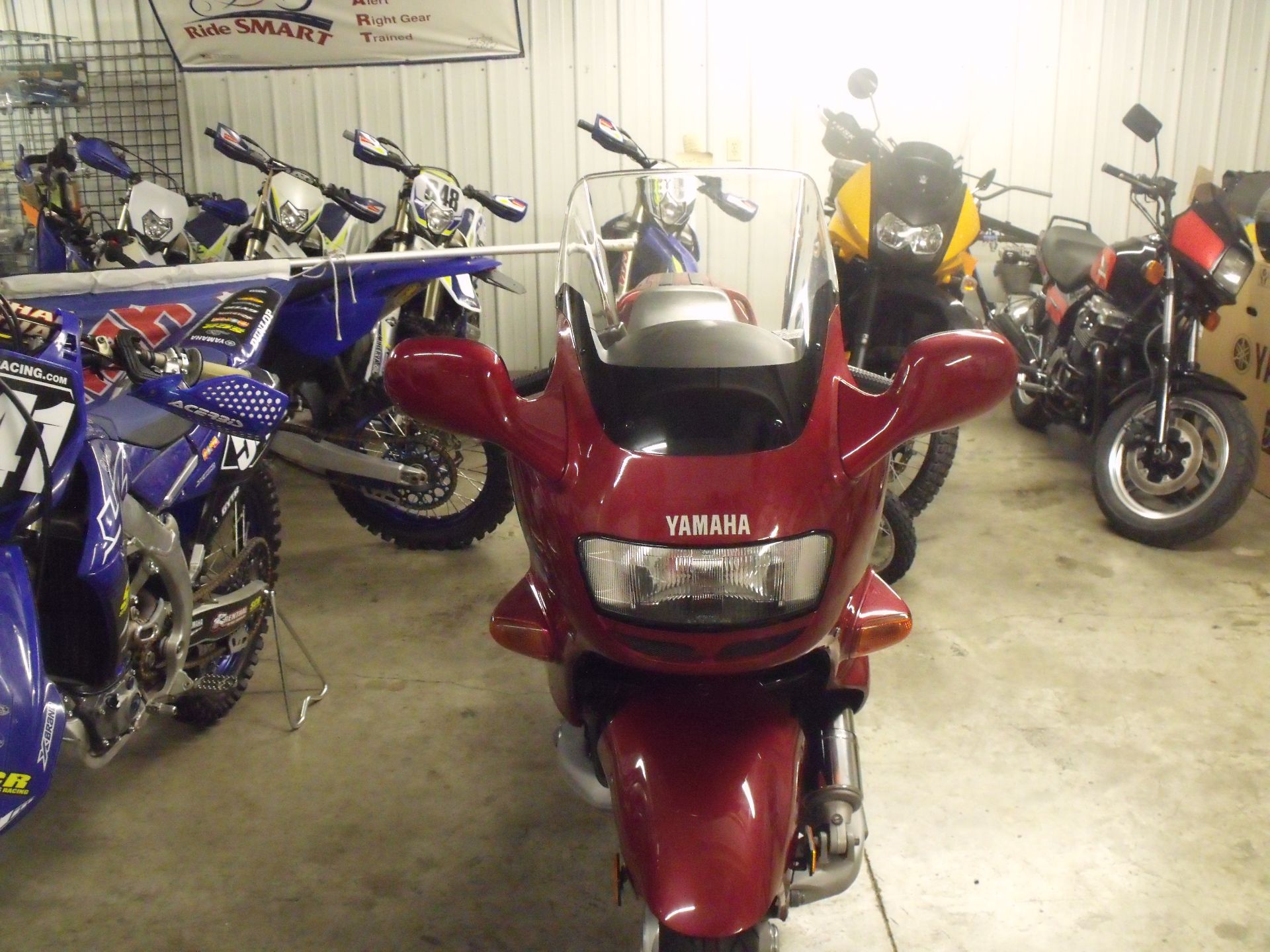 1993 Yamaha GTS1000 2