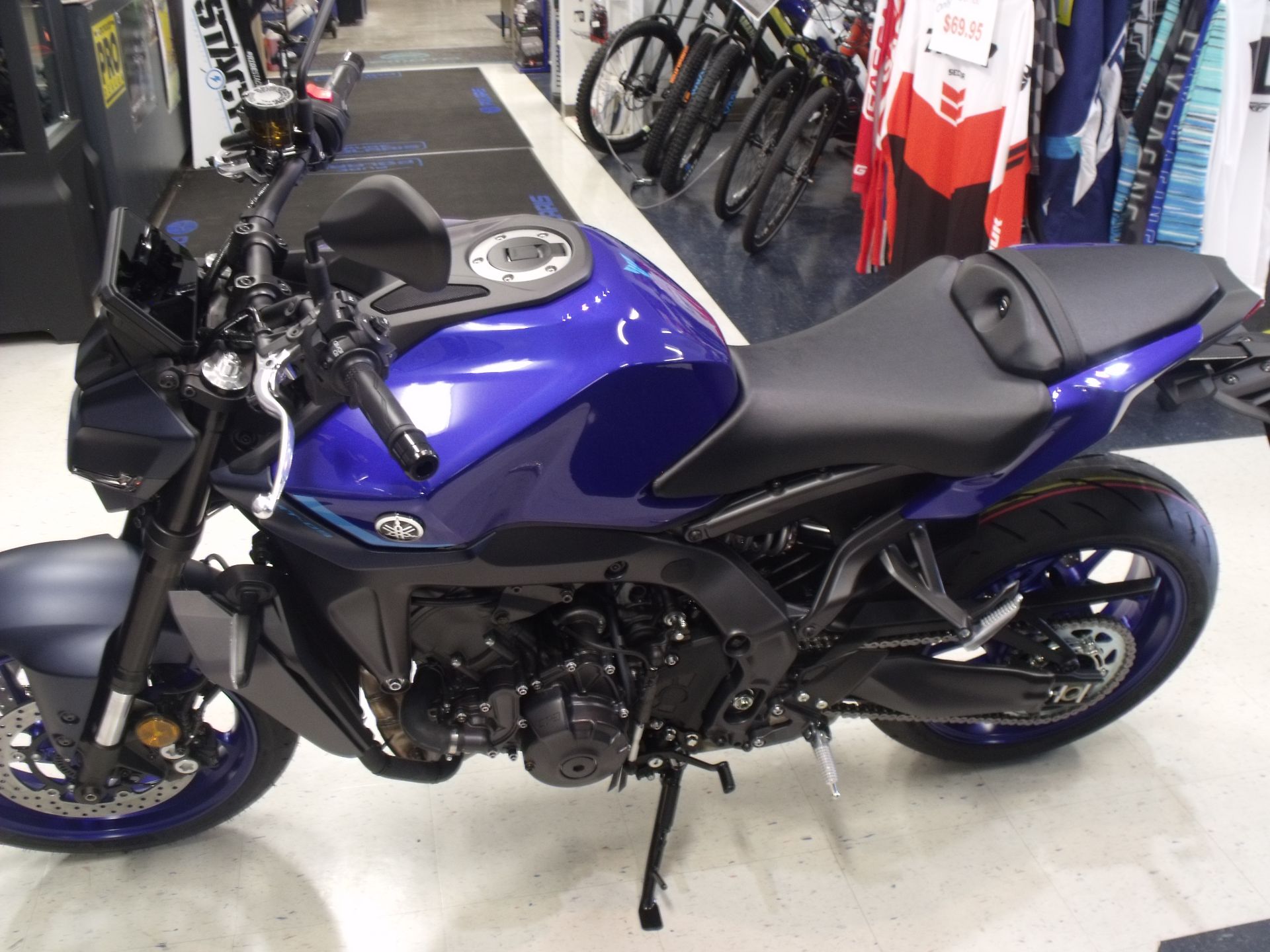2024 Yamaha MT-09 3