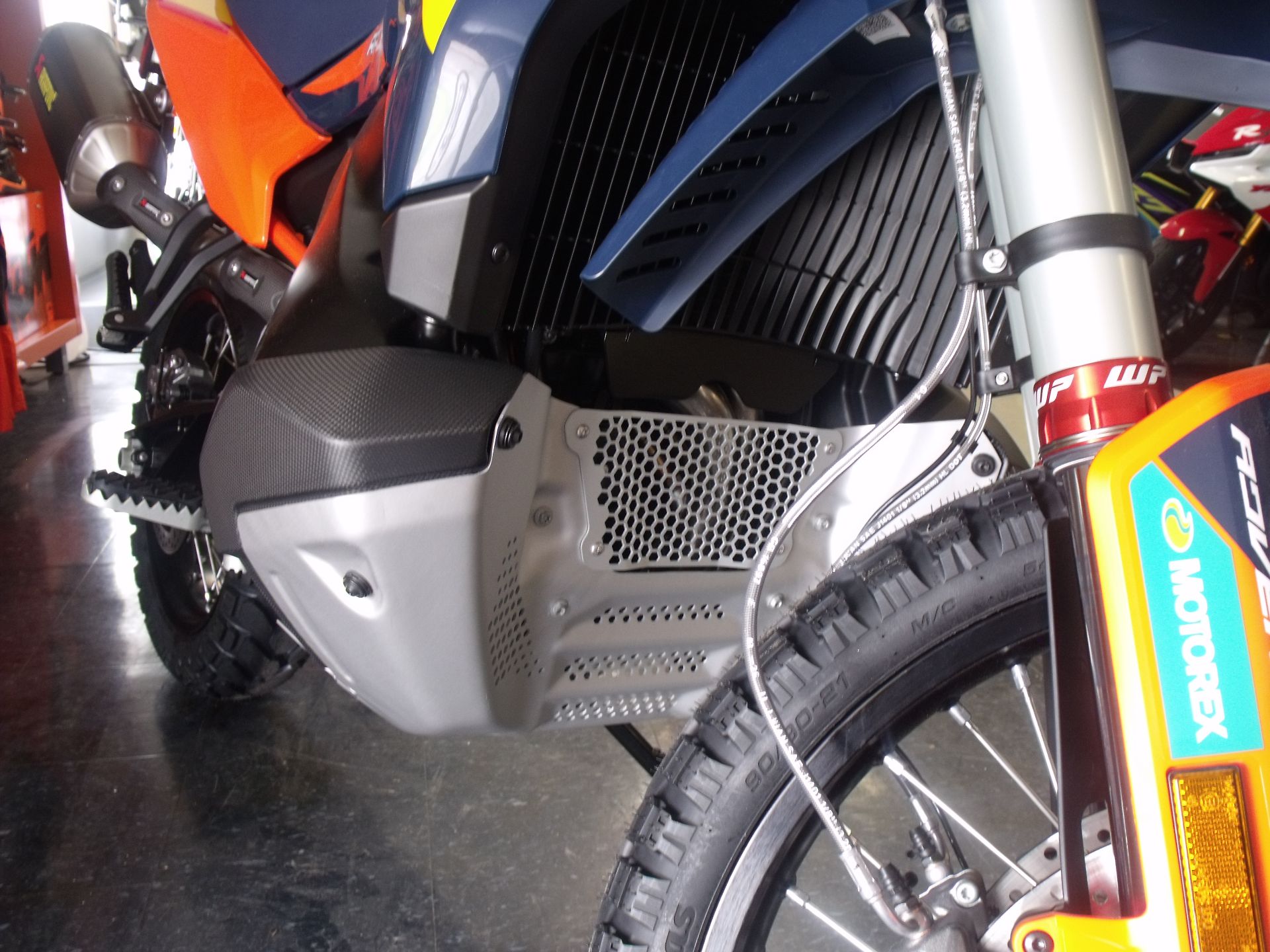 2027 KTM 890 Adventure R Rally 3