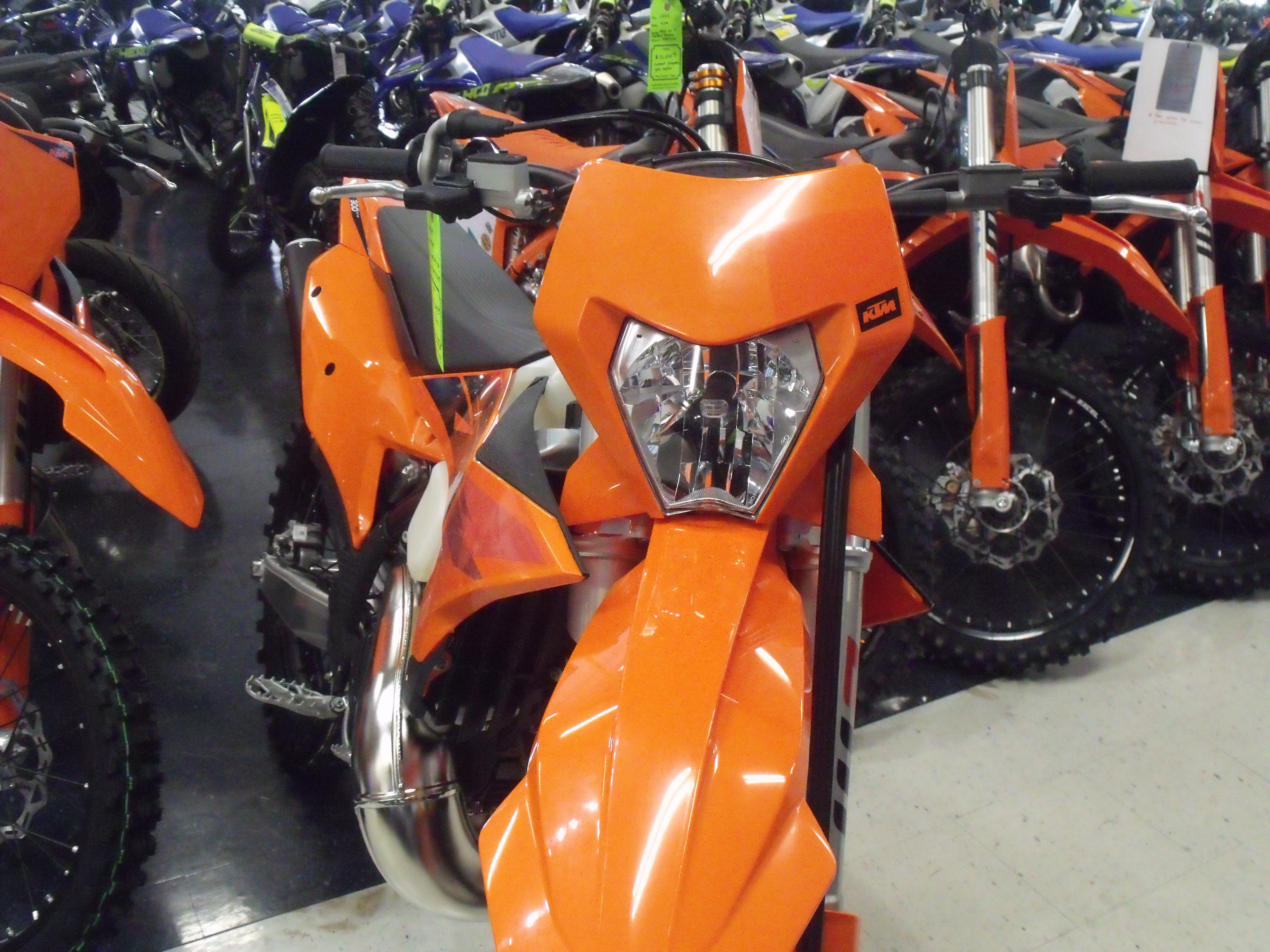 2027 KTM 300 XC-W 2