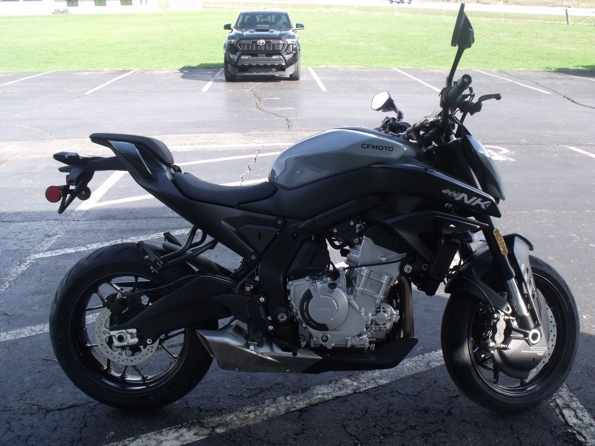 2026 CFMOTO 675NK Motorcycles Carroll Ohio N/A