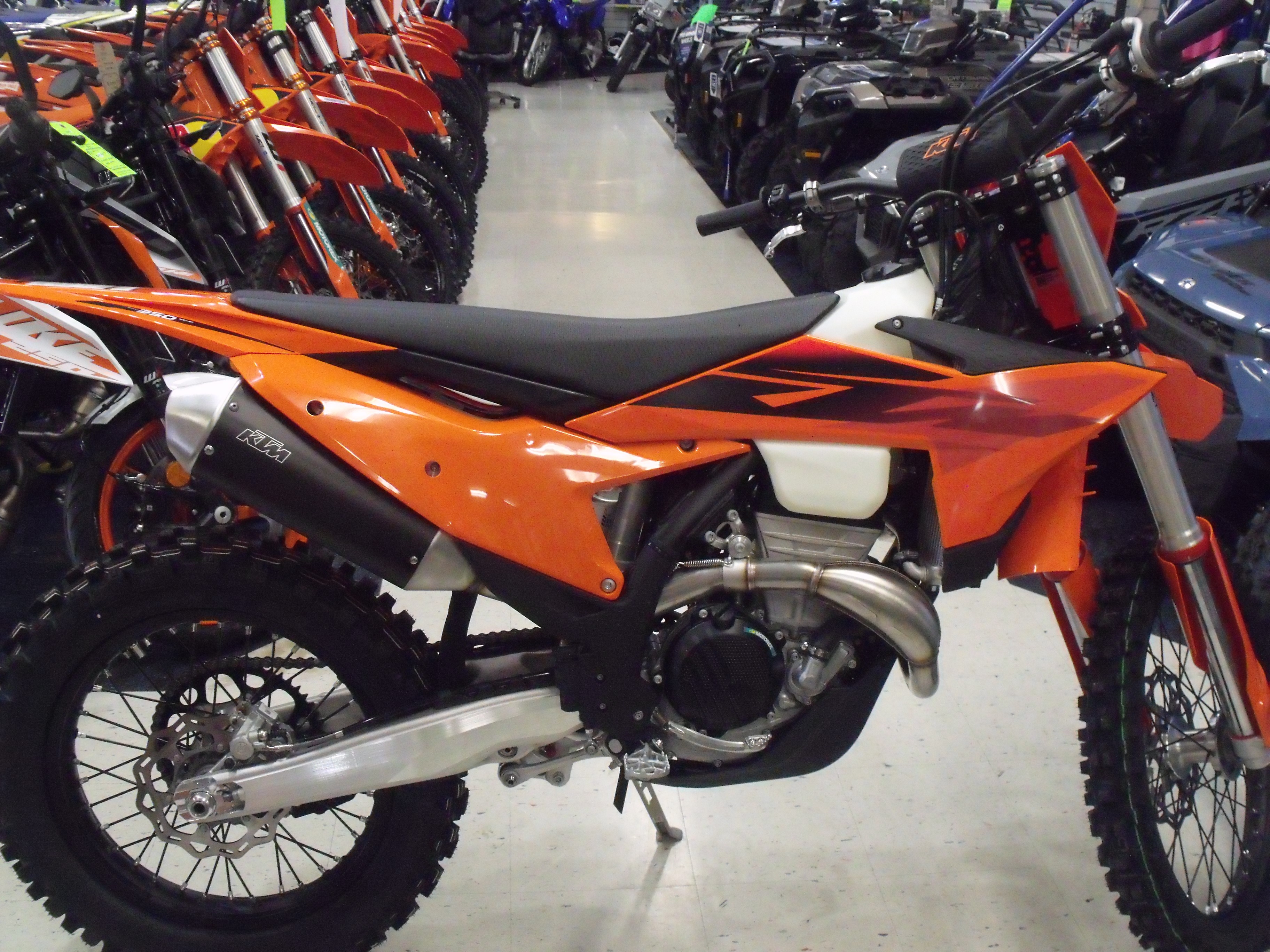 2027 KTM 350 XC-F 1