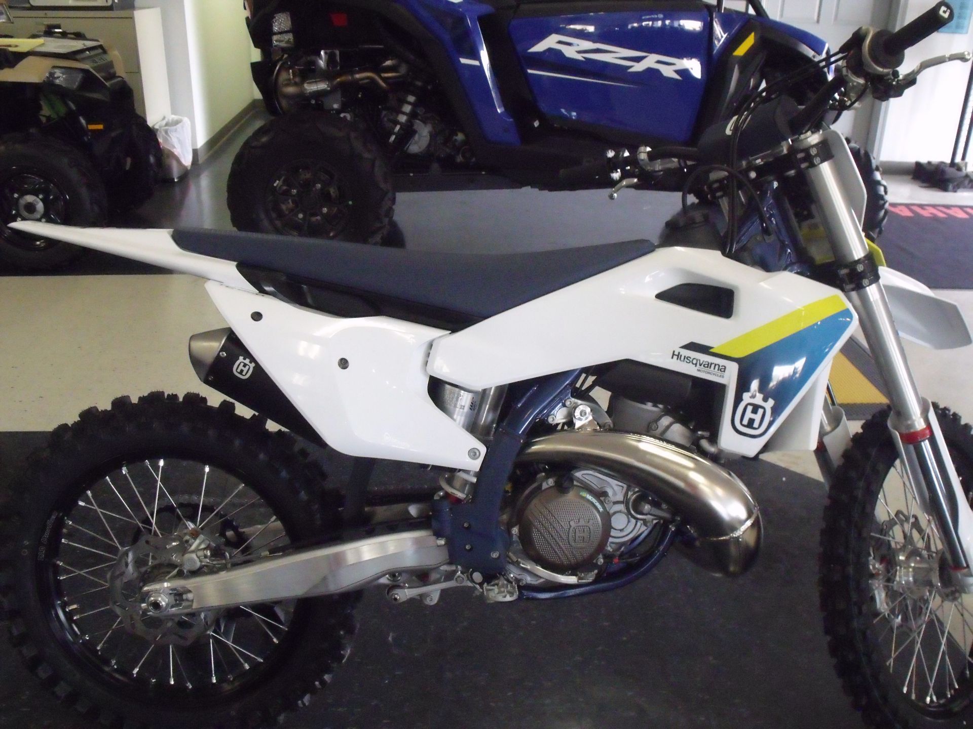 2025 Husqvarna TC 250 1