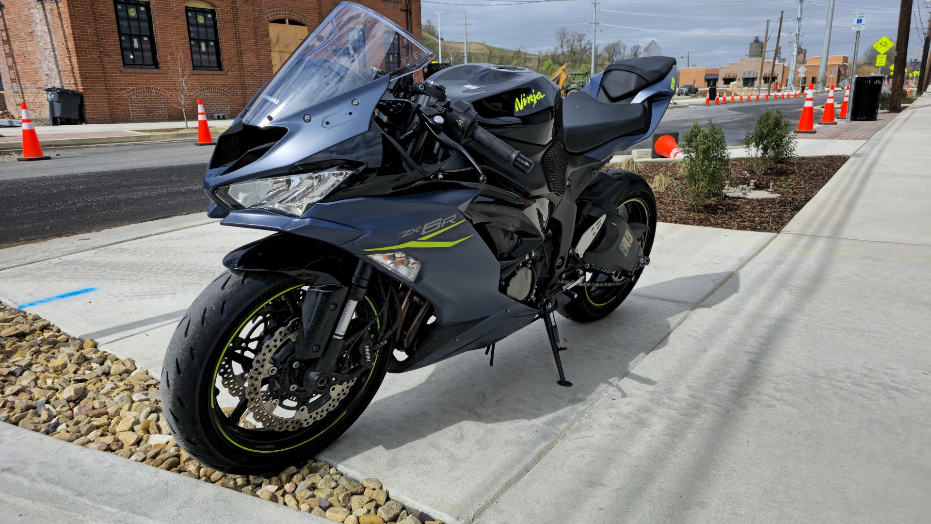 Used 2023 Kawasaki Ninja ZX-6R Motorcycles in Kingsport, TN