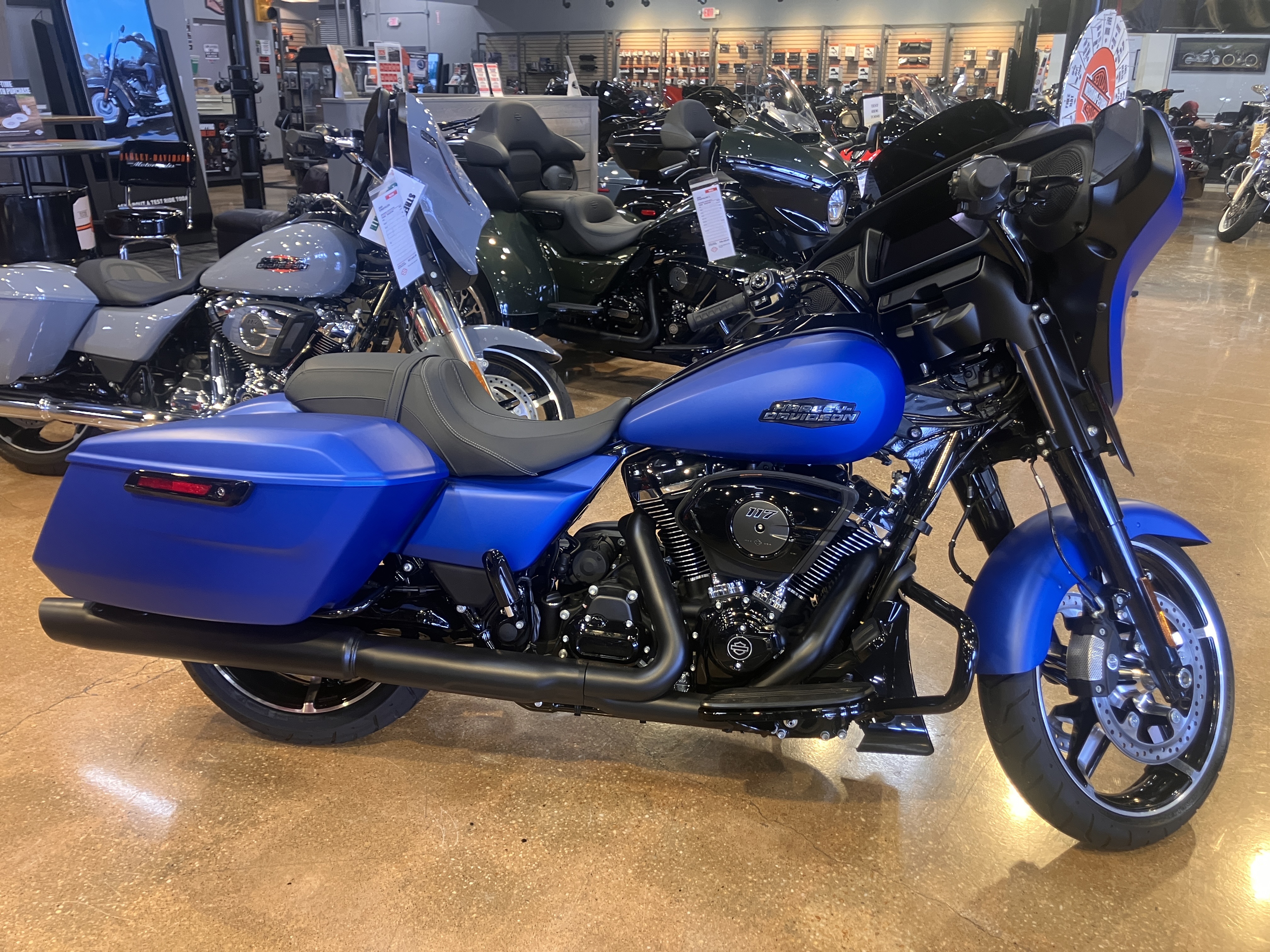 2026 Harley-Davidson Street Glide® 1