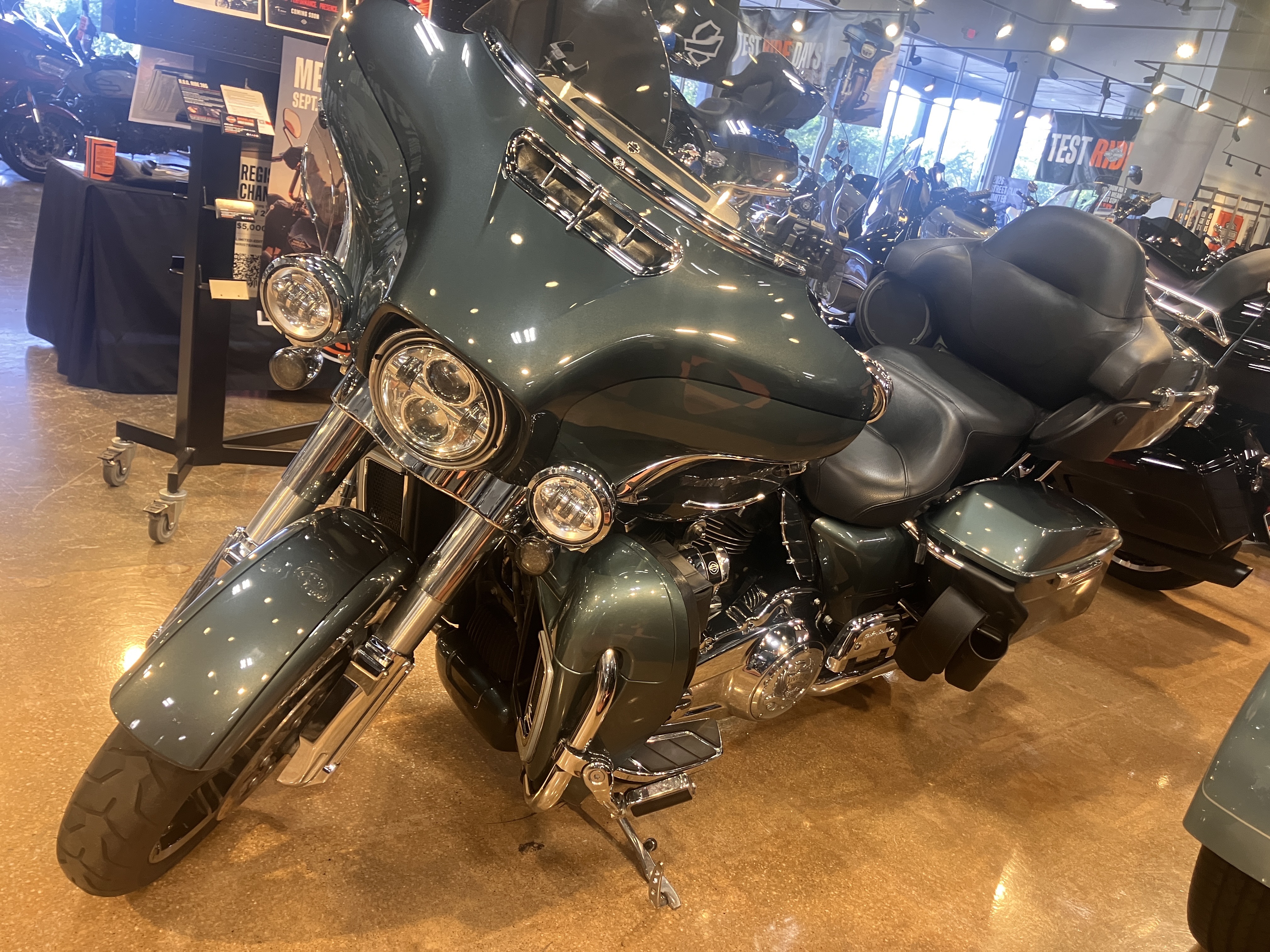 2020 Harley-Davidson  5
