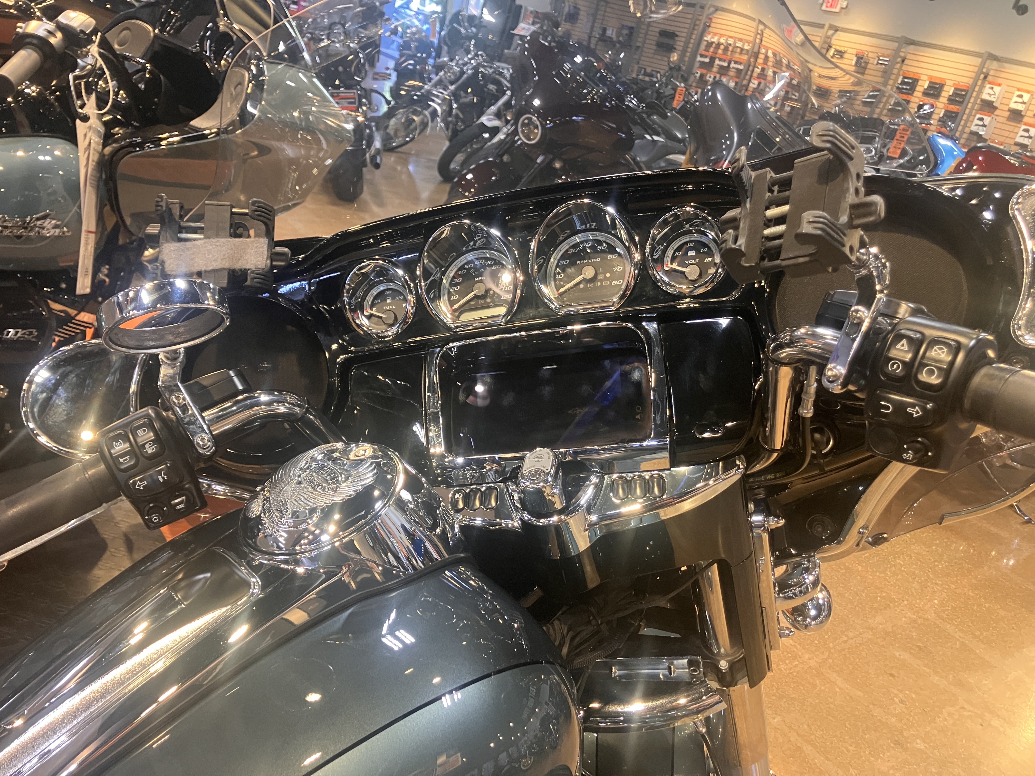 2020 Harley-Davidson  6