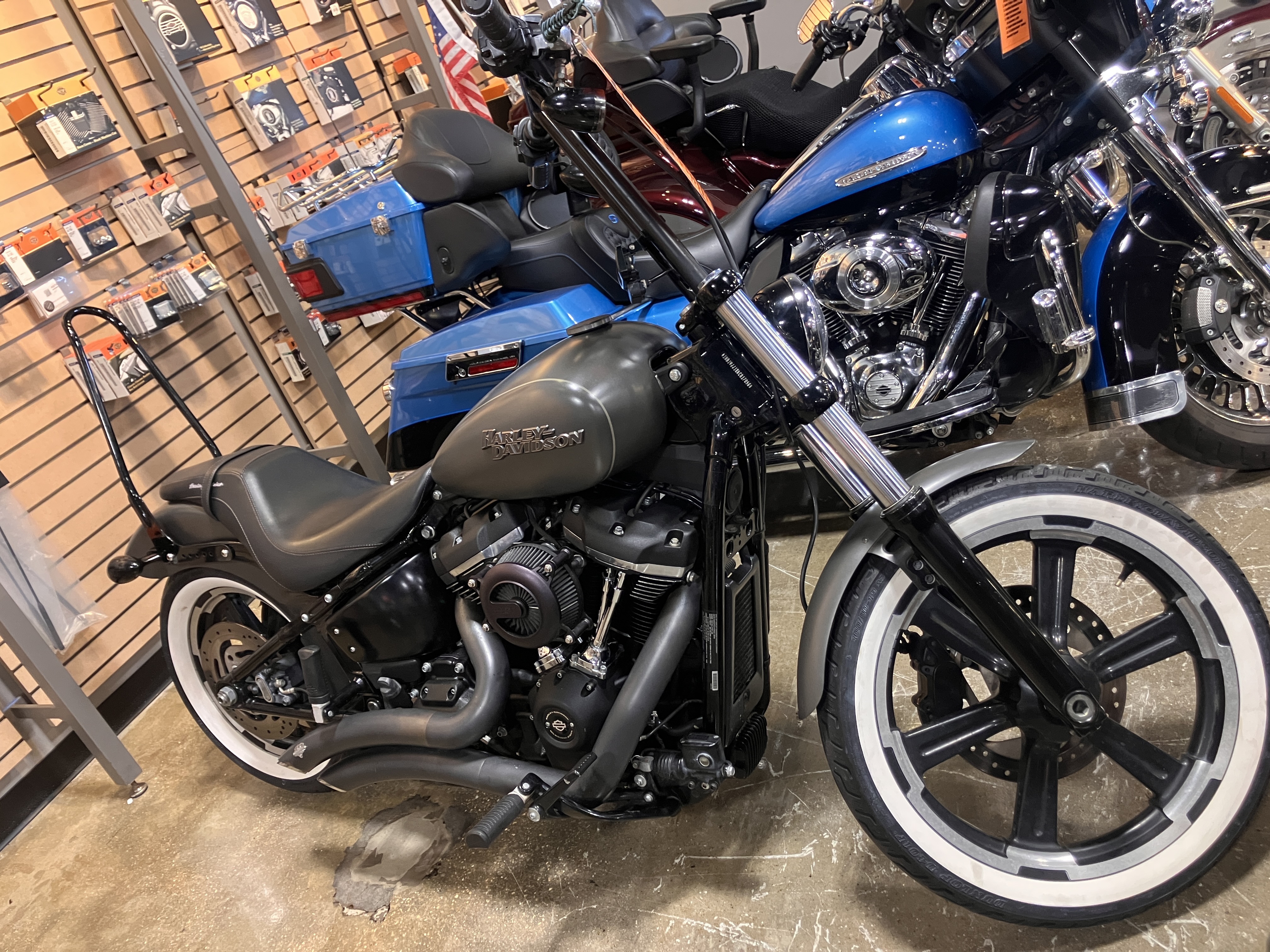 2019 Harley-Davidson  2