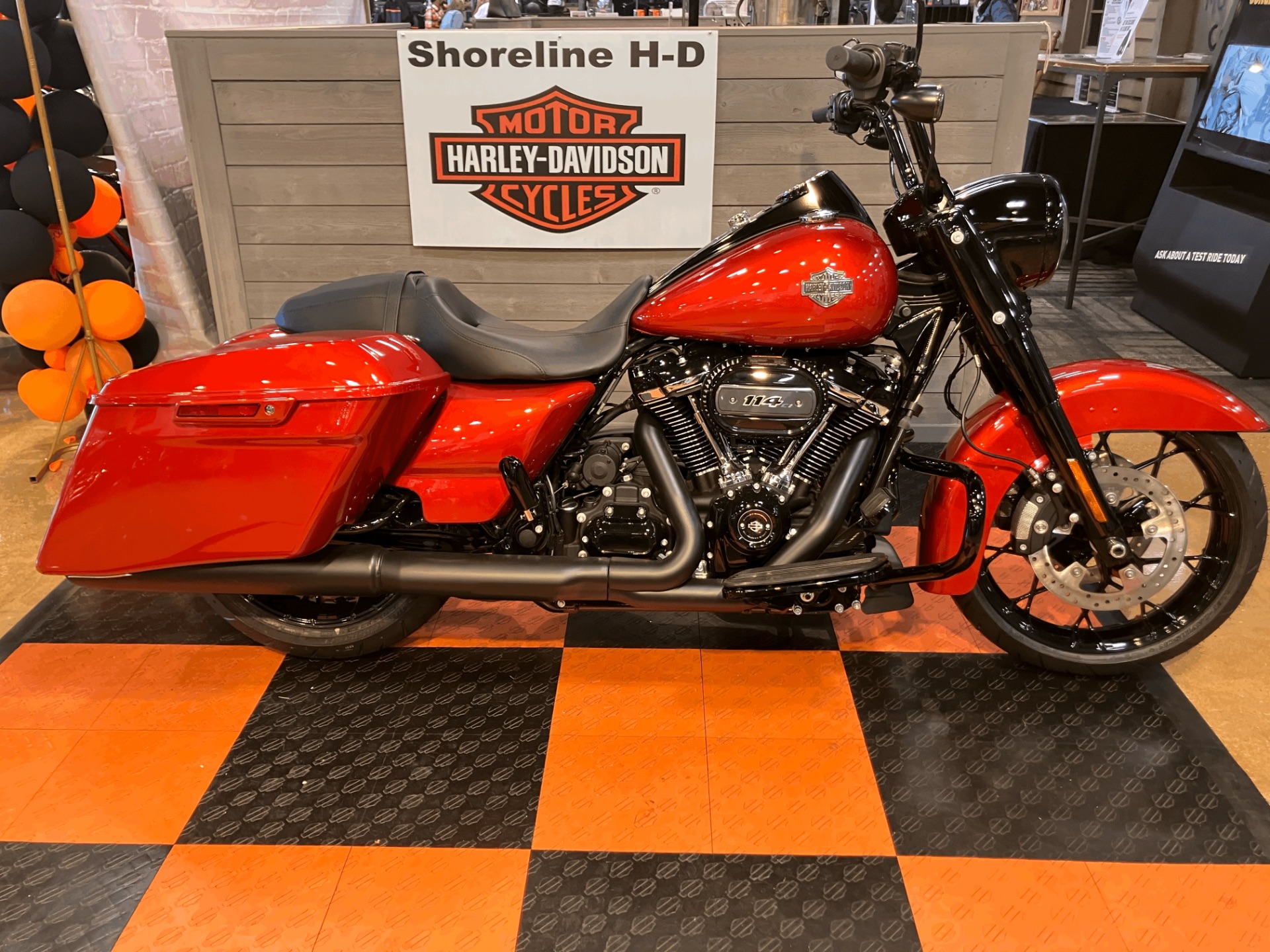 2025 Harley-Davidson Road King® Special 1