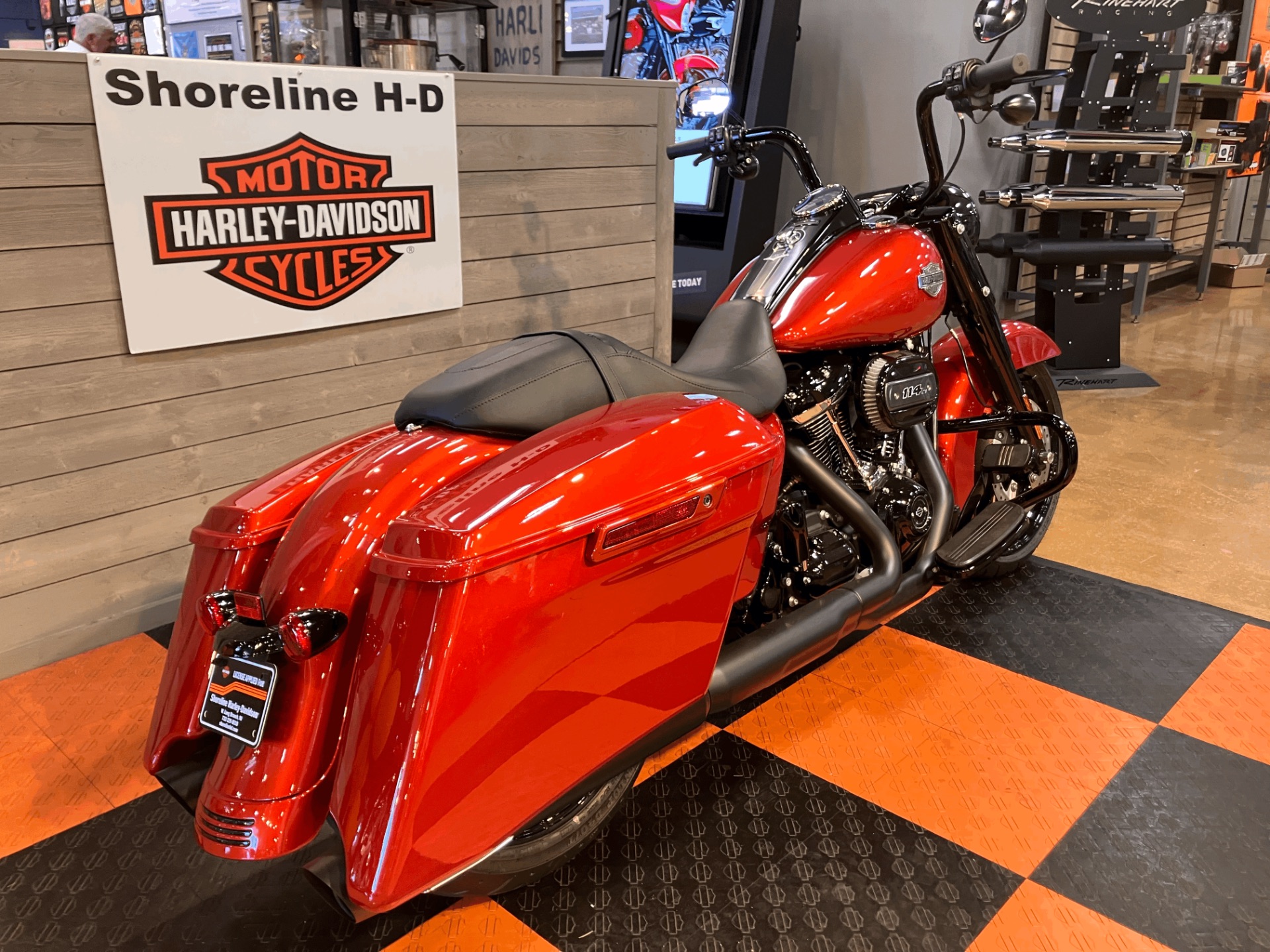 2025 Harley-Davidson Road King® Special 3