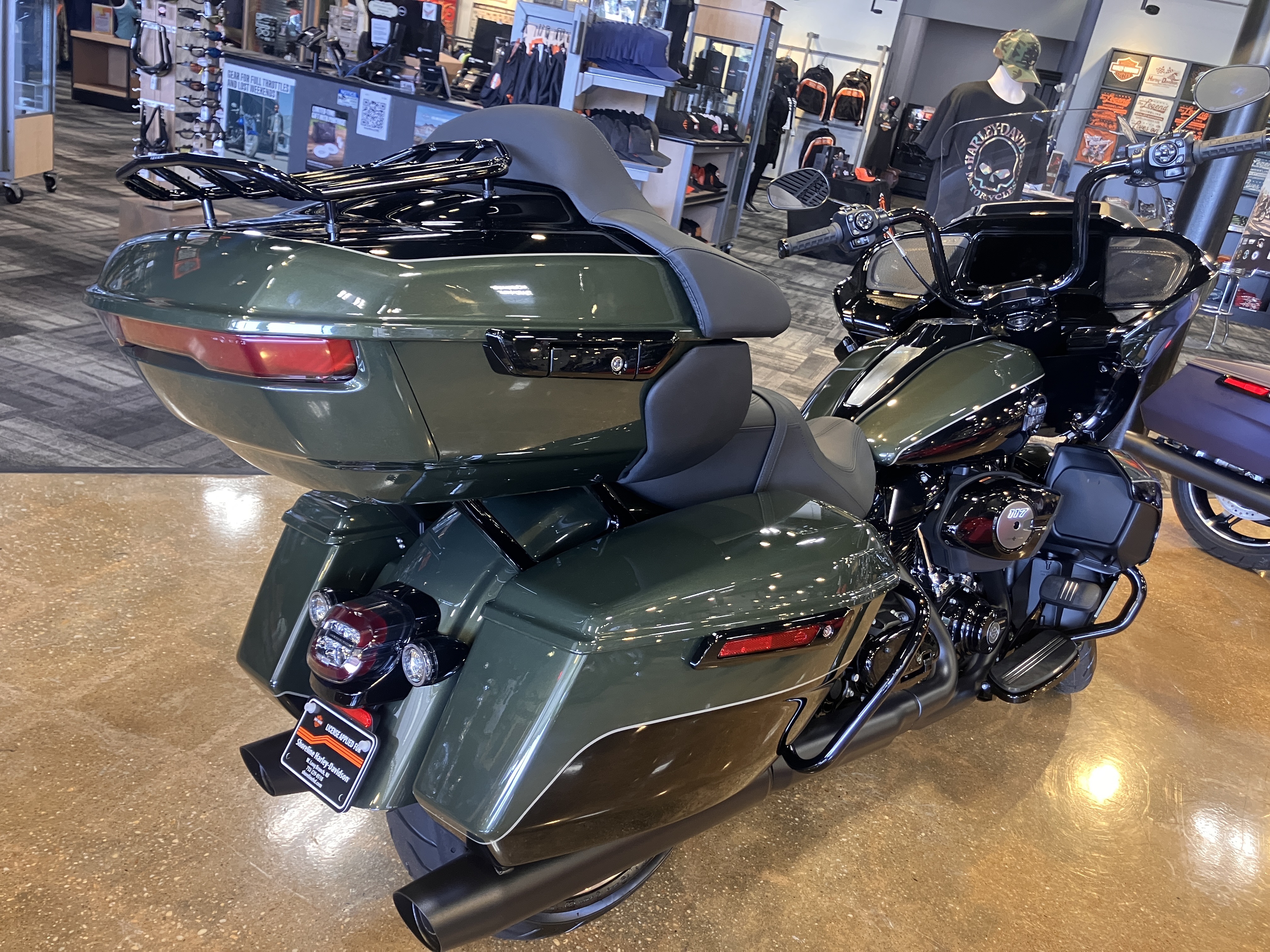 2026 Harley-Davidson Road Glide® Limited 3