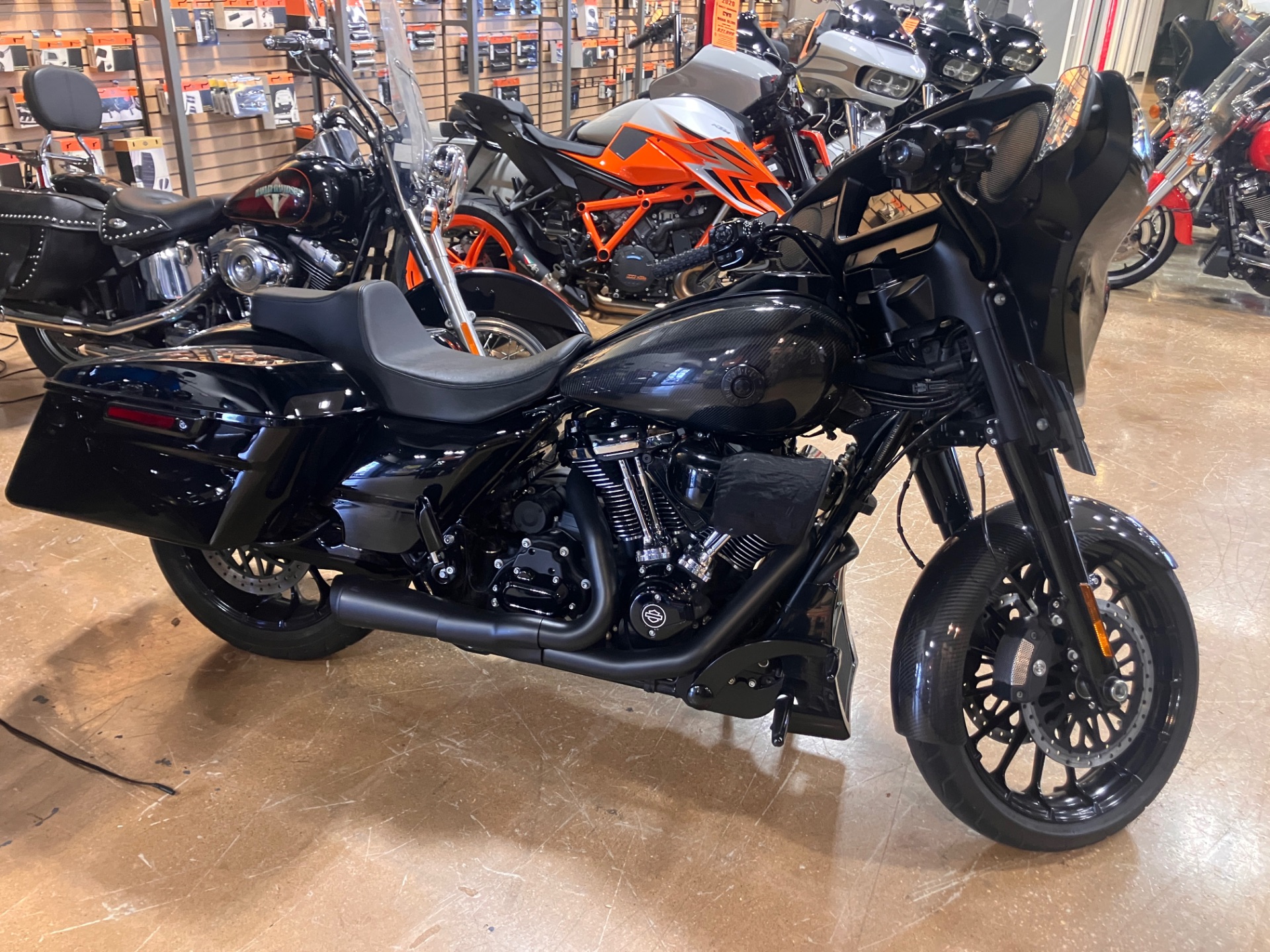 2024 Harley-Davidson STREETGLIDE 1
