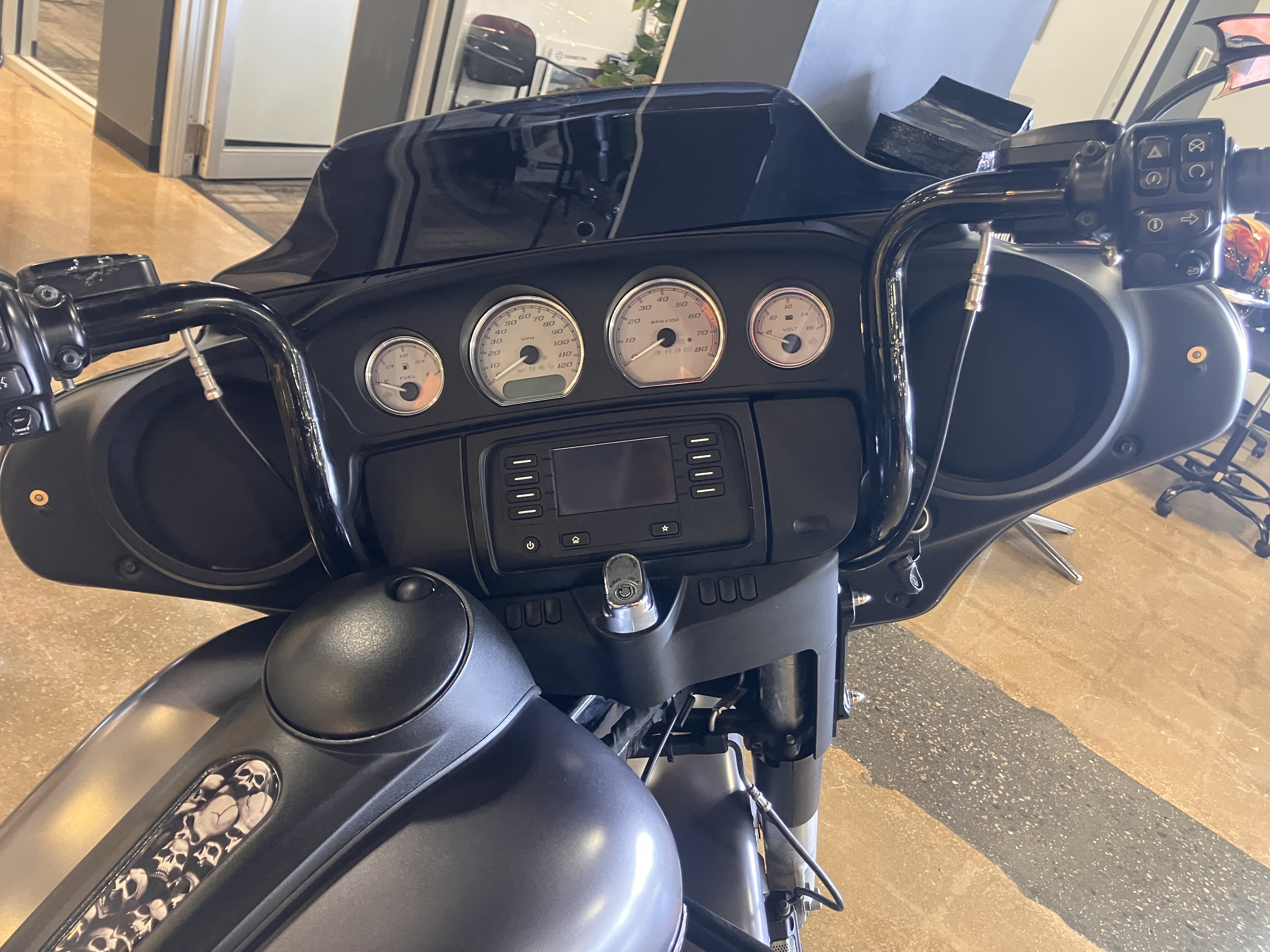 2015 Harley-Davidson STREETGLIDE 6