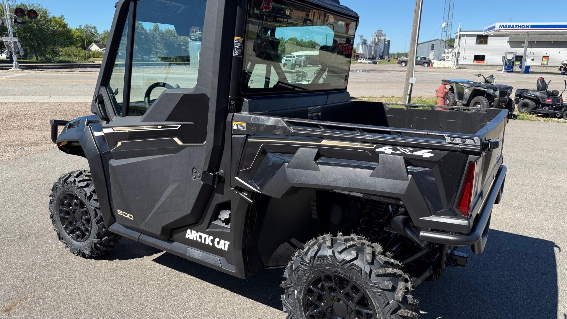 2027 Arctic Cat photo 4