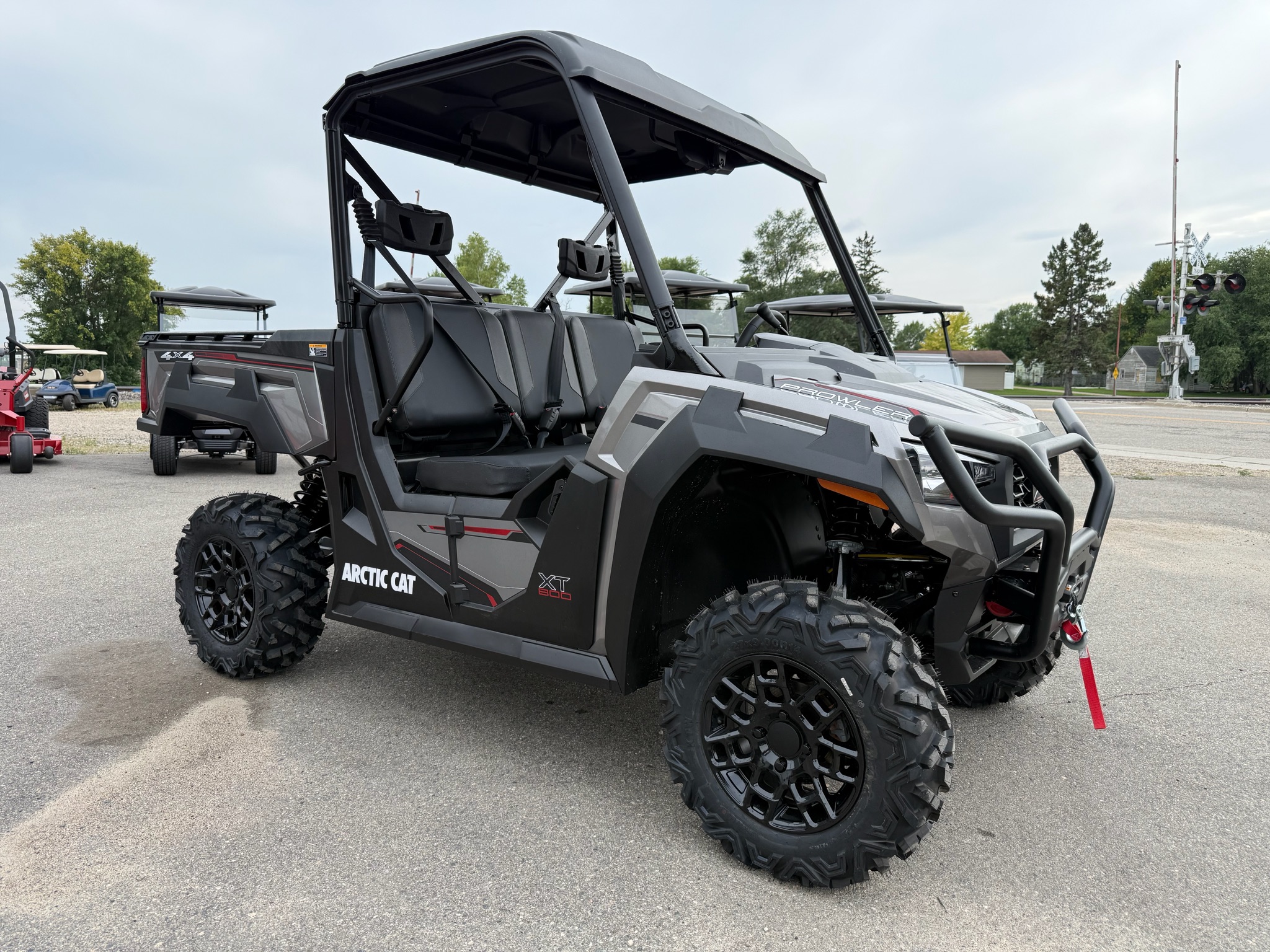 2027 Arctic Cat photo 2