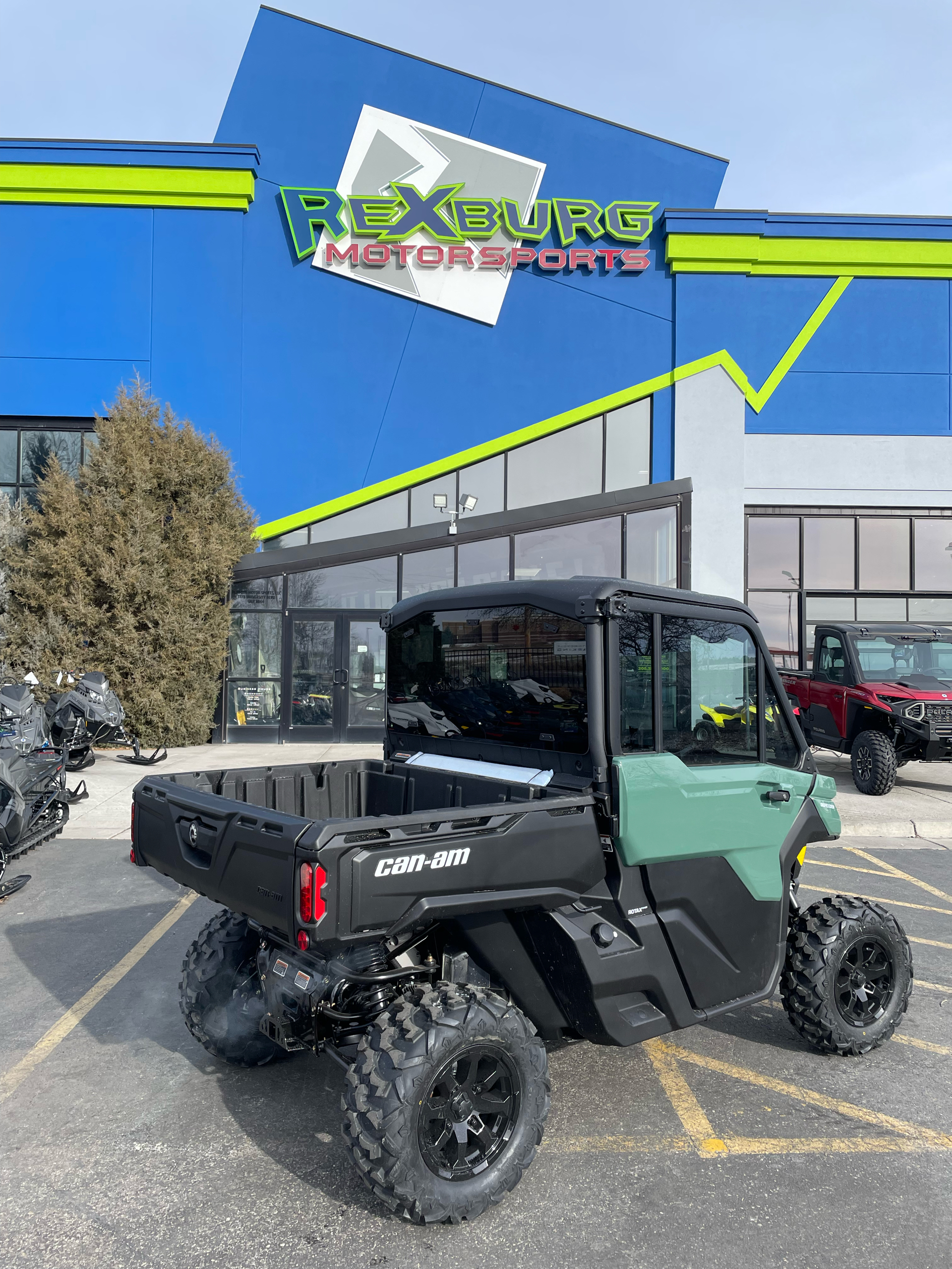 2025 Can-Am Defender DPS CAB in Rexburg, Idaho - Photo 3