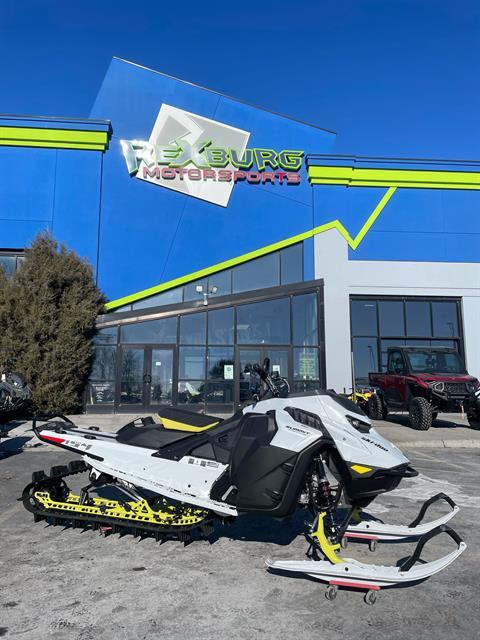 2025 Ski-Doo Summit Adrenaline w/ Edge Package 154 850 E-TEC SHOT PowderMax X-Light 3.0 w/ FlexEdge in Rexburg, Idaho - Photo 2