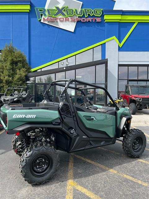2026 Can-Am™ Commander DPS 700 3