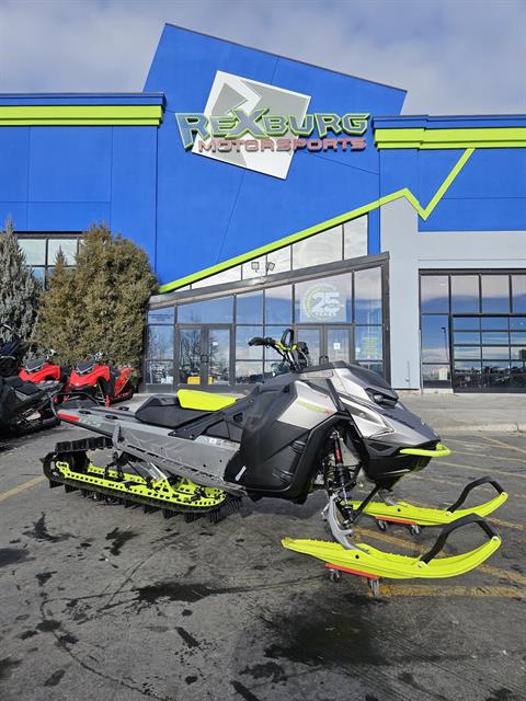 2023 Ski-Doo Summit X Expert 165 850 E-TEC Turbo R SHOT PowderMax X-Light 3.0 w/ 10.25 in. Touchscreen HAC in Rexburg, Idaho - Photo 2