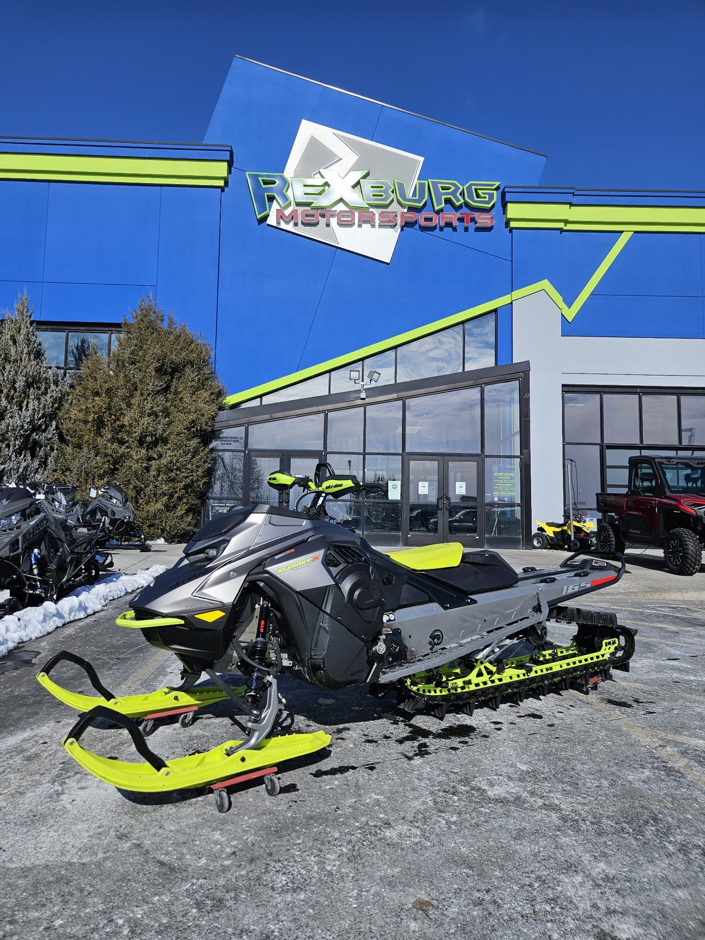 2023 Ski-Doo Summit X Expert 165 850 E-TEC Turbo R SHOT PowderMax X-Light 3.0 w/ 10.25 in. Touchscreen HAC in Rexburg, Idaho - Photo 1