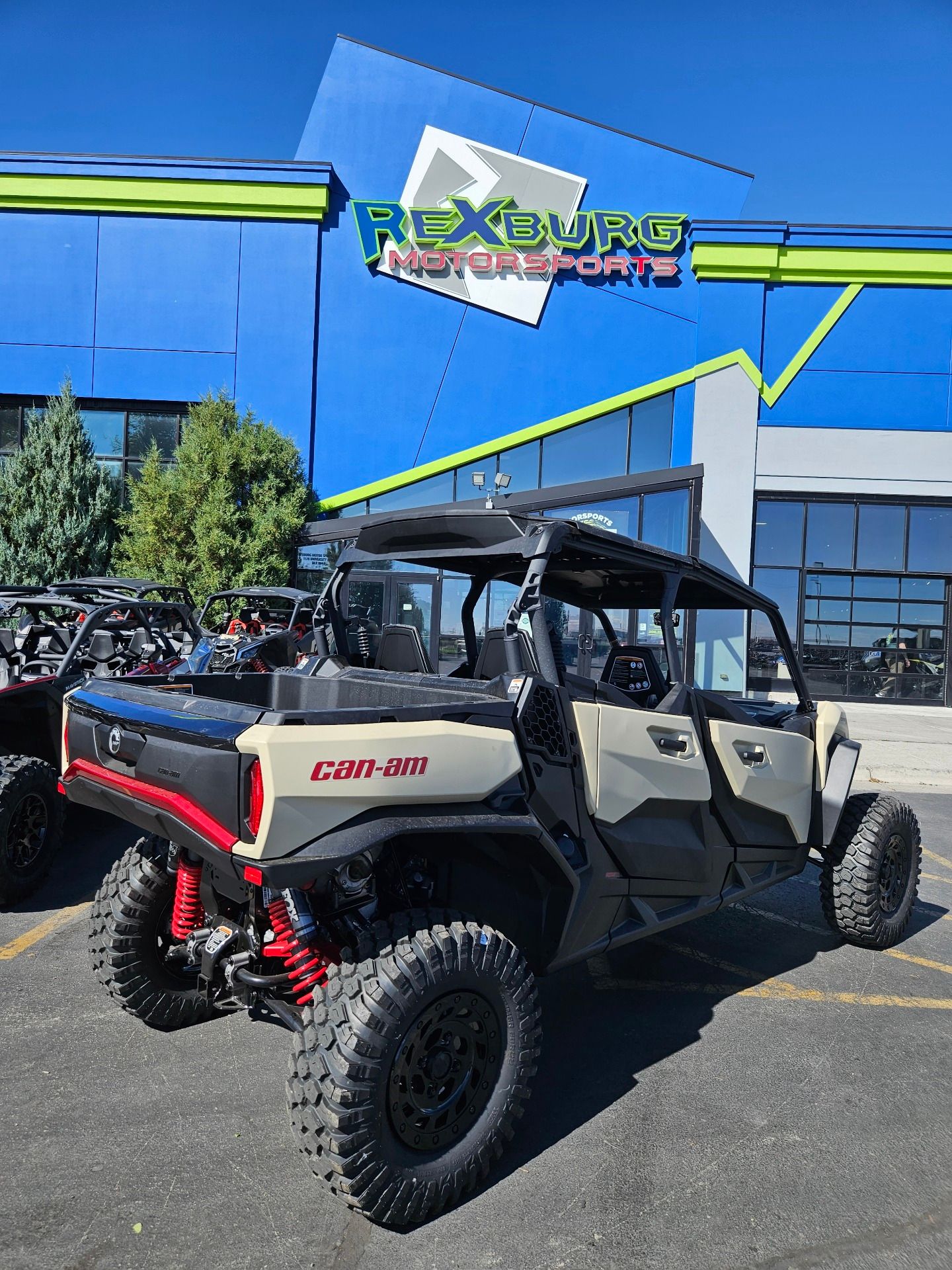 2024 Can-Am Commander MAX XT-P in Rexburg, Idaho - Photo 3