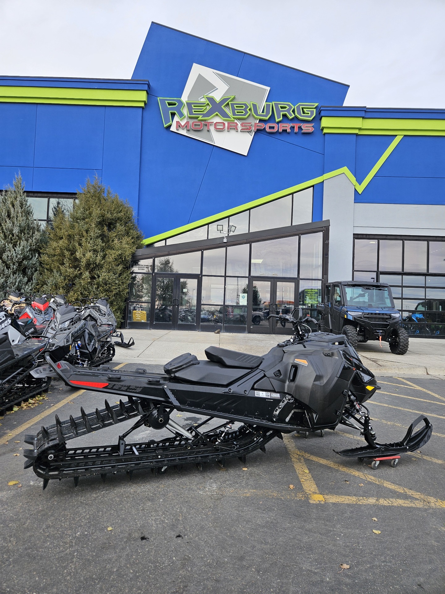 2024 Ski-Doo Summit X 165 850 E-TEC Turbo R SHOT PowderMax X-Light 3.0 w/ FlexEdge HAC in Rexburg, Idaho - Photo 3