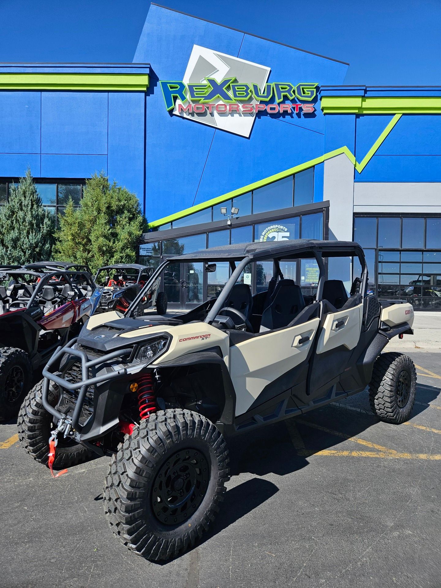 2024 Can-Am Commander MAX XT-P in Rexburg, Idaho - Photo 1