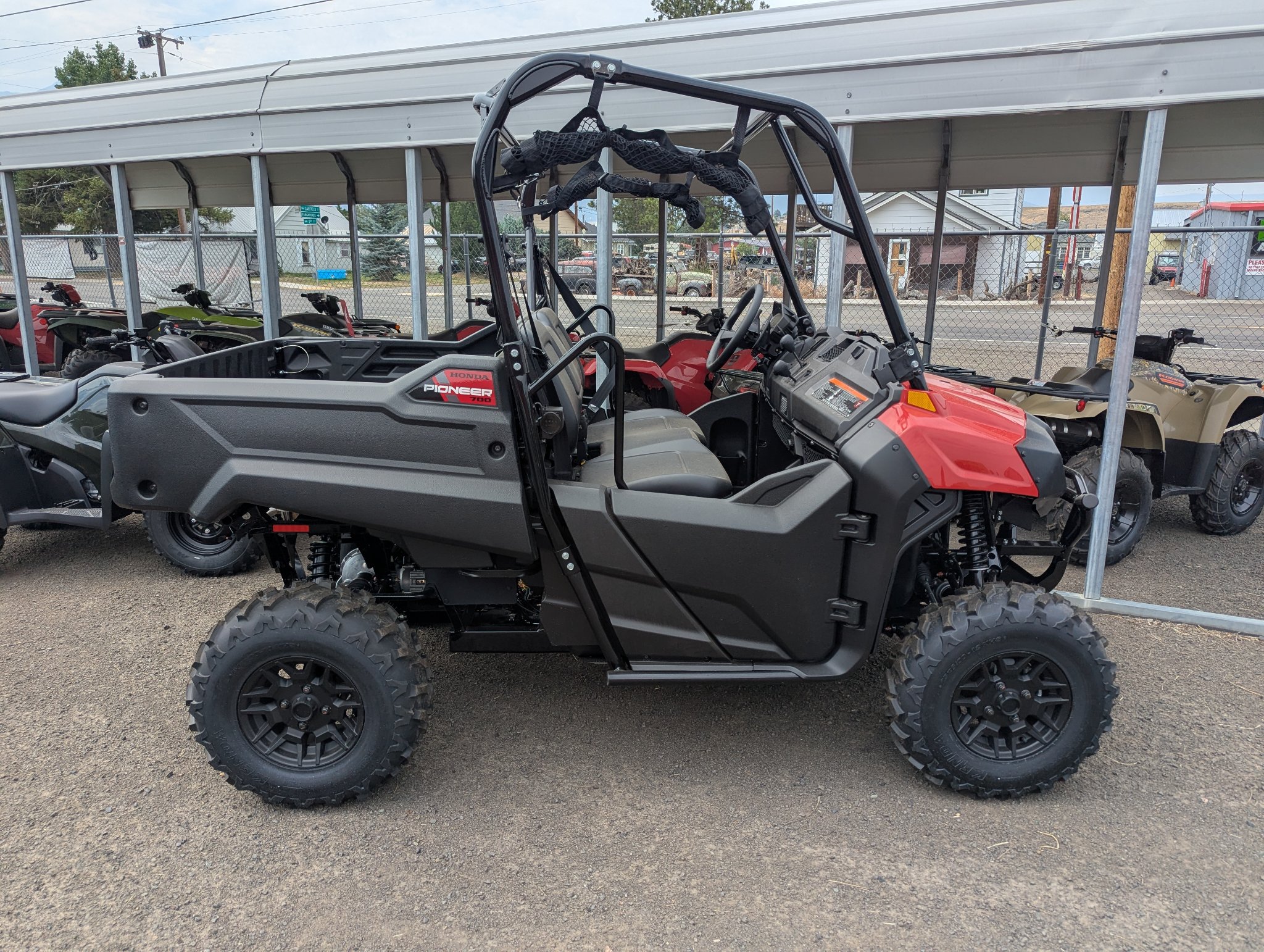 2026 Honda Pioneer 700 Deluxe 1