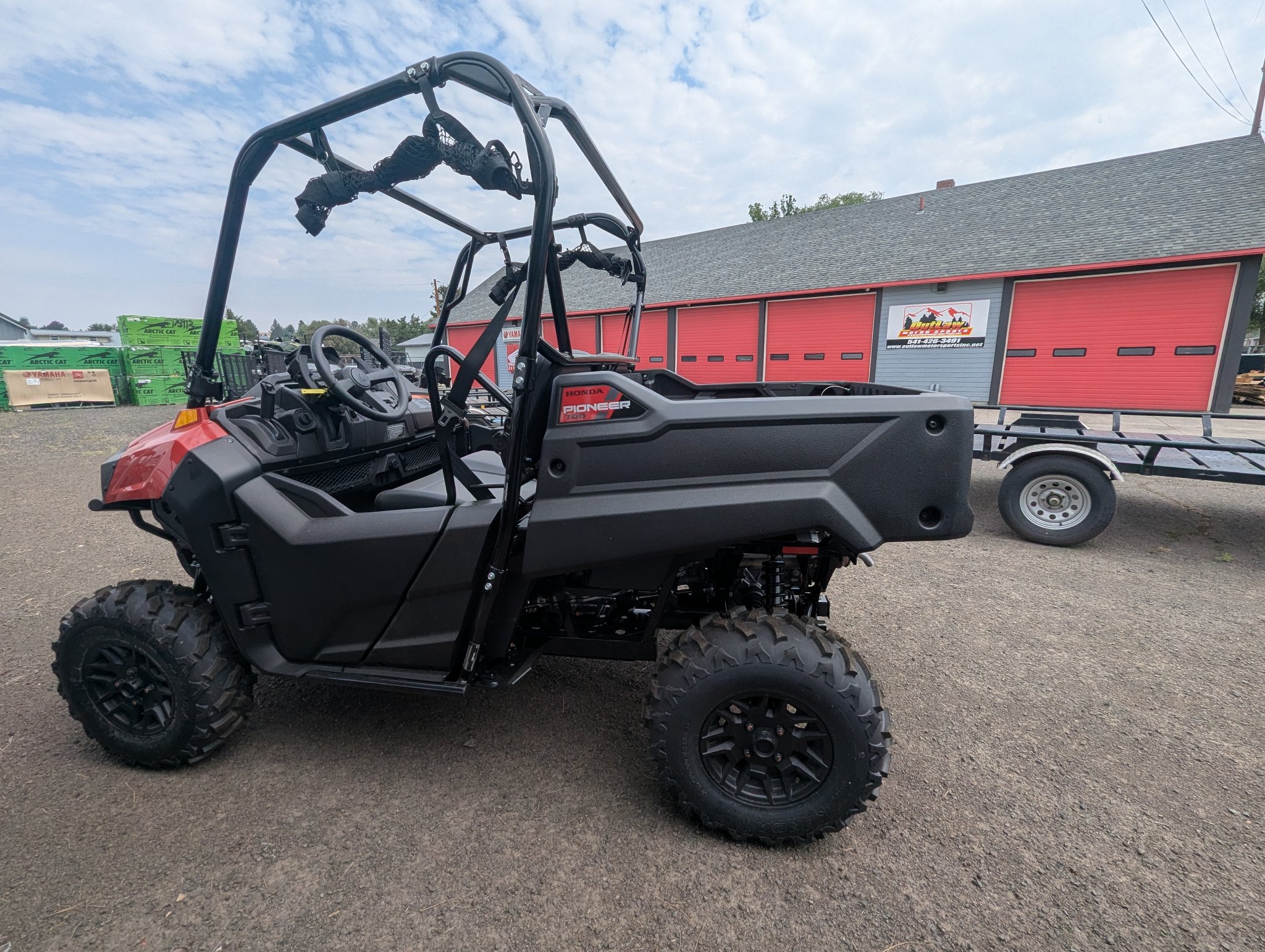 2026 Honda Pioneer 700 Deluxe 2