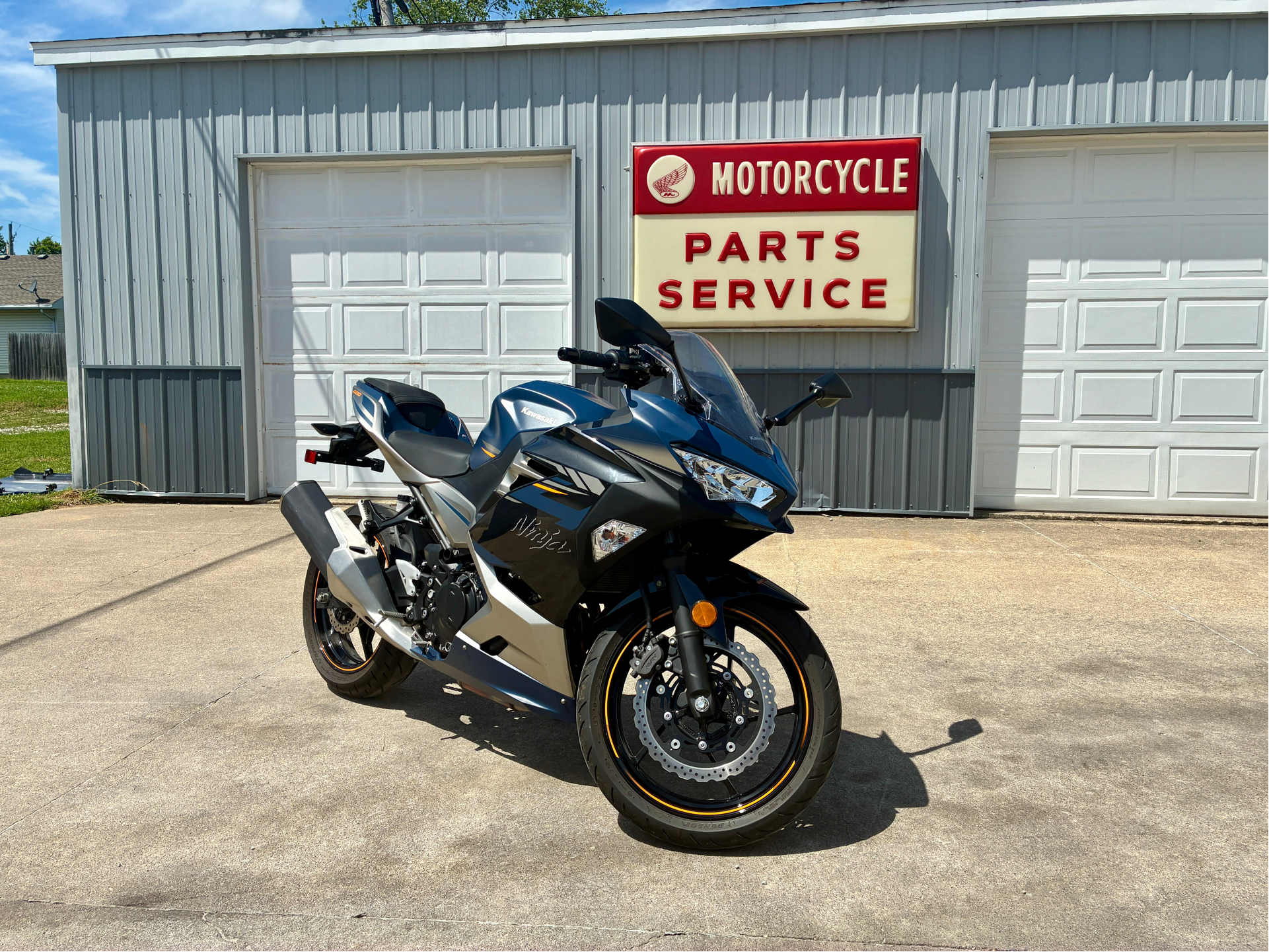 2023 Kawasaki Ninja 400 Motorcycles Watseka Illinois N/A